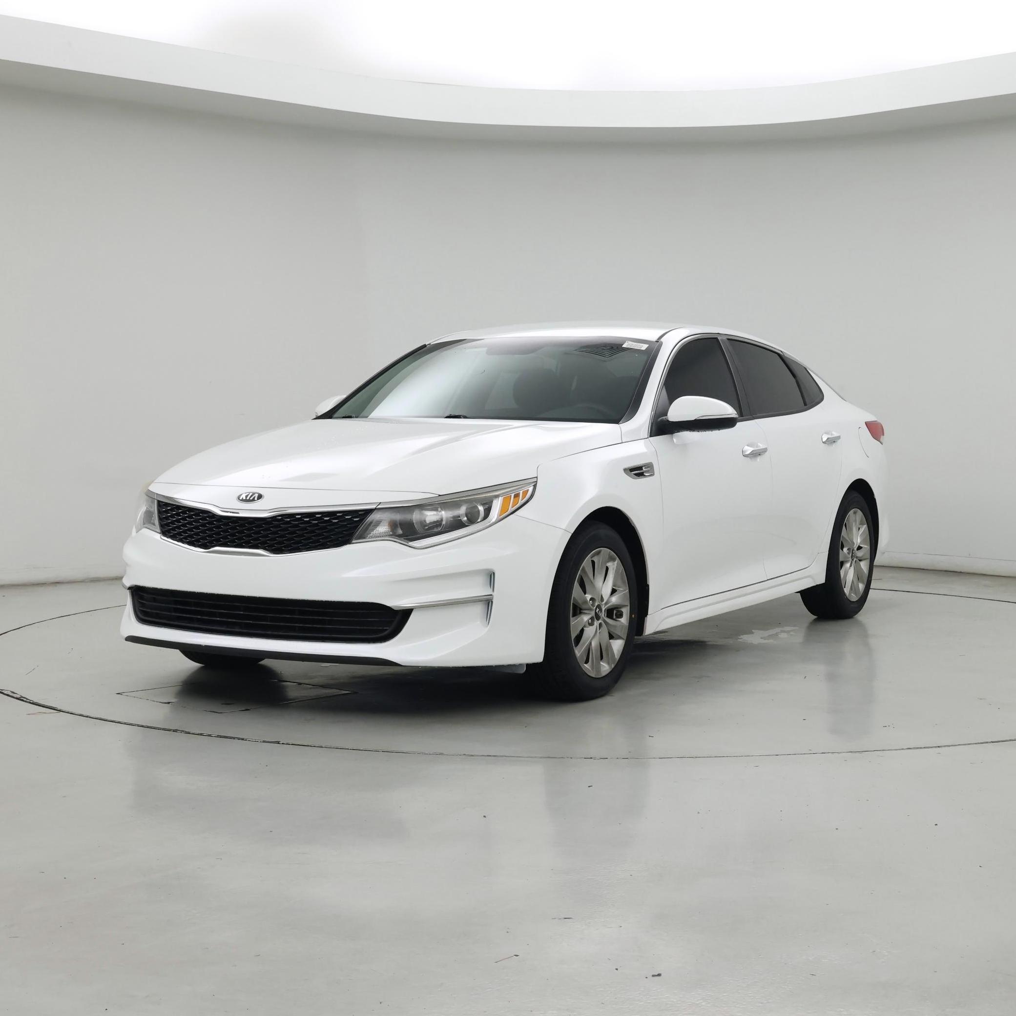 Thumbnail: 2017 Kia Optima - 4
