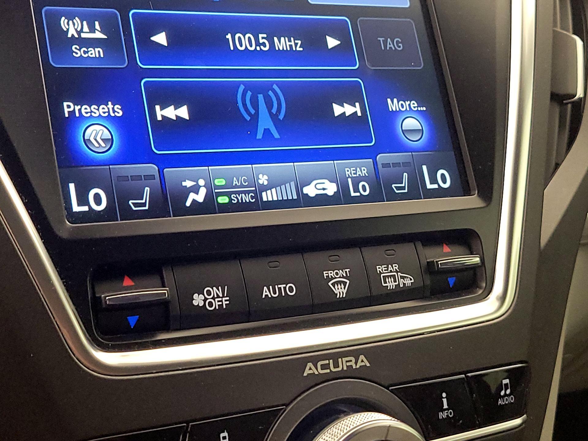 Thumbnail: 2016 Acura MDX - 16