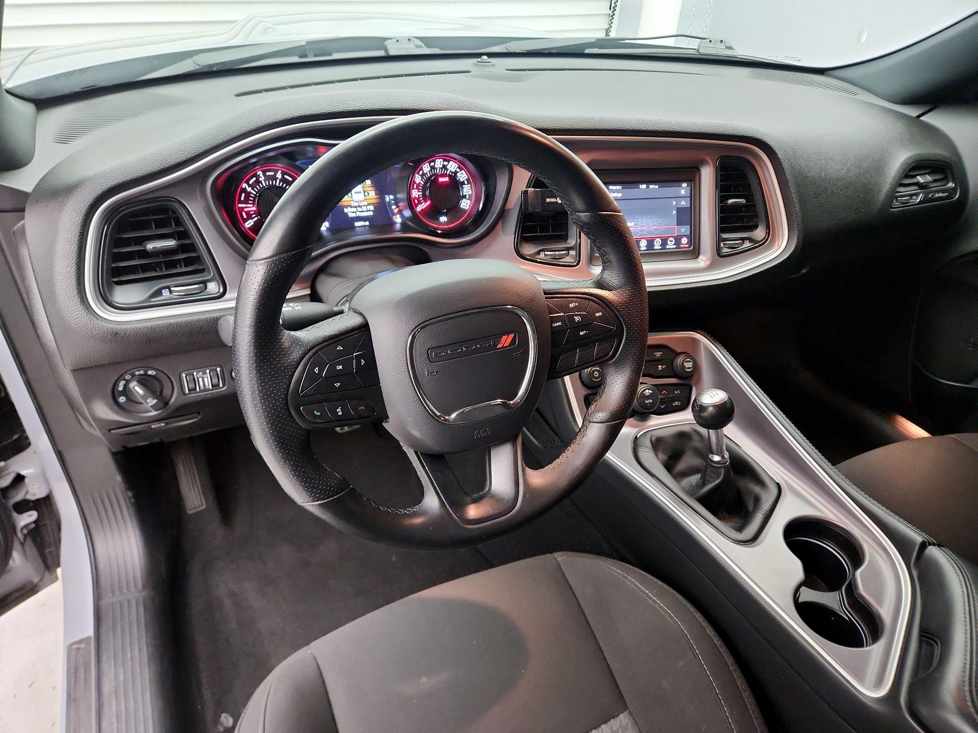 Thumbnail: 2022 Dodge Challenger - 9