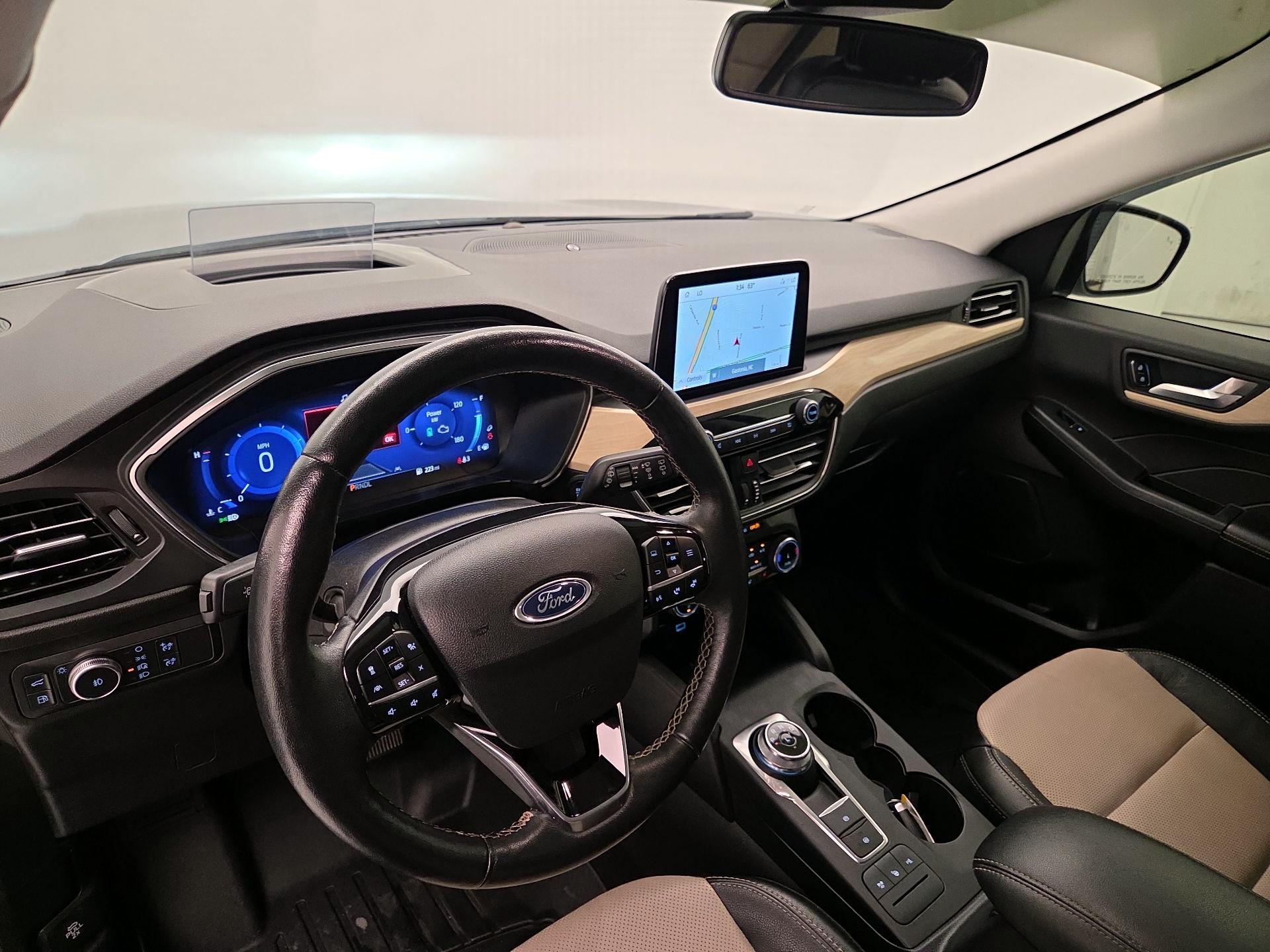 Thumbnail: 2022 Ford Escape - 9