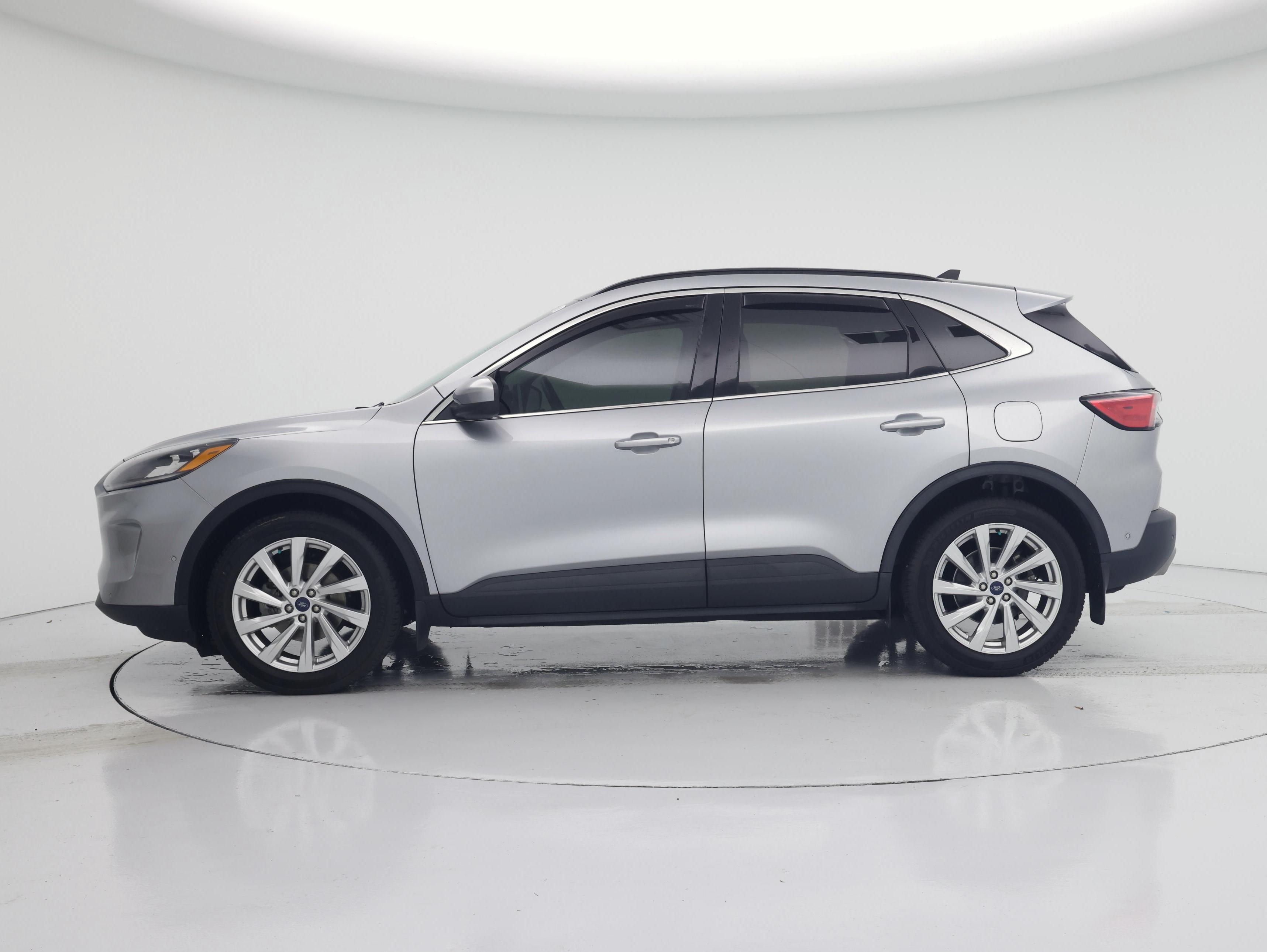 Thumbnail: 2022 Ford Escape - 3