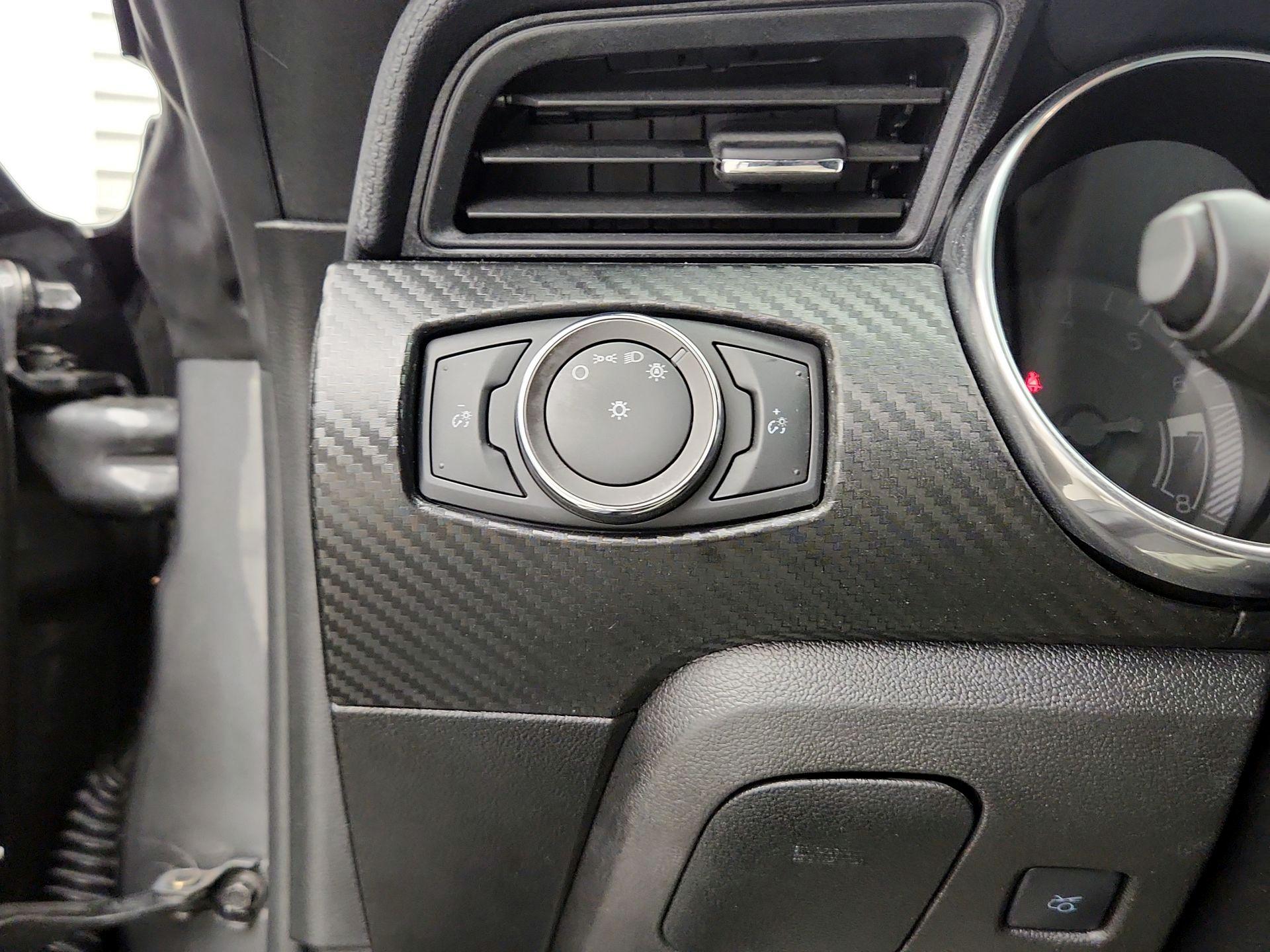 Thumbnail: 2022 Ford Mustang - 13