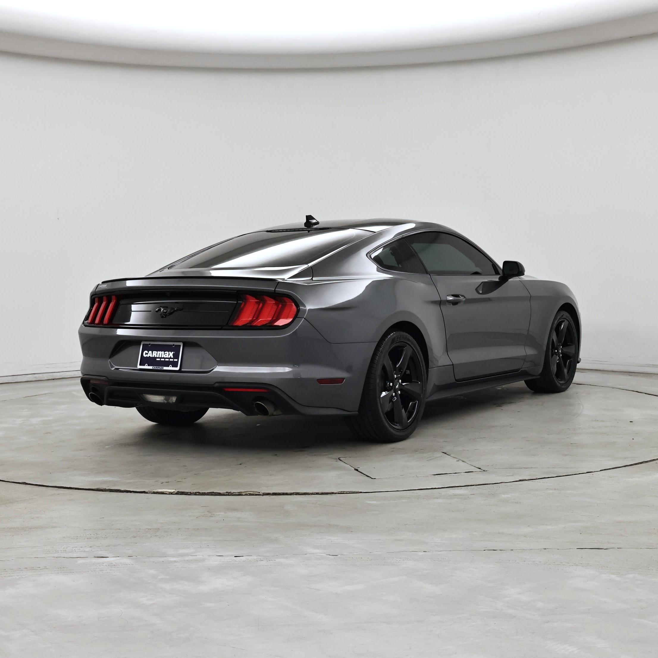 Thumbnail: 2022 Ford Mustang - 8