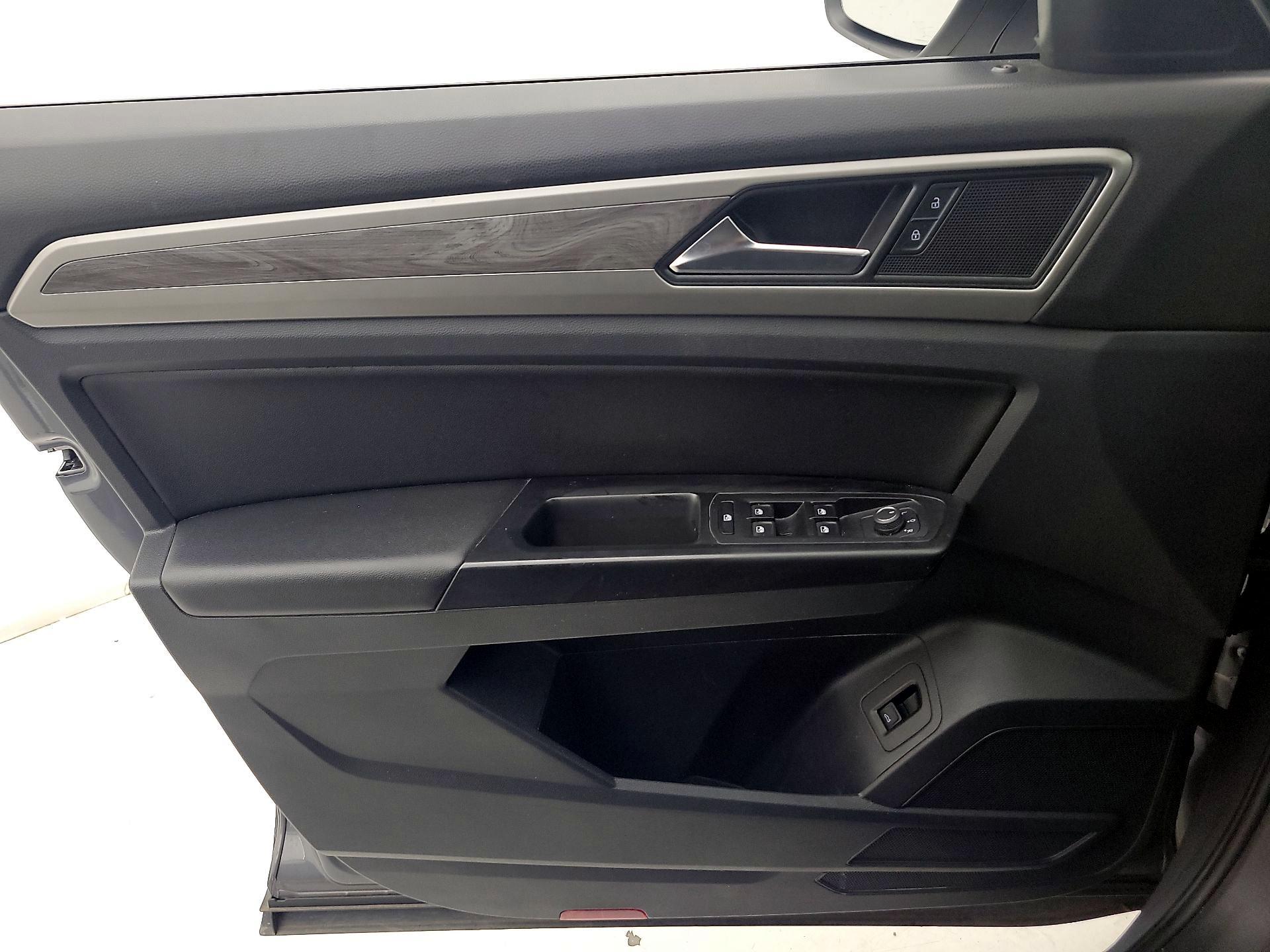 Thumbnail: 2020 Volkswagen Atlas - 12