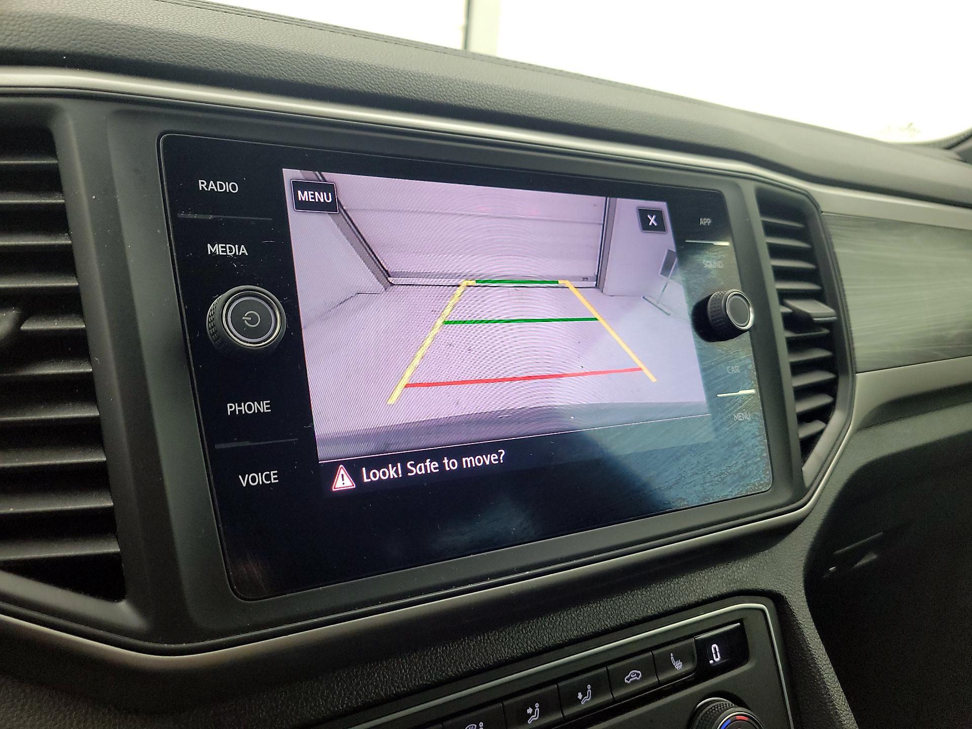 Thumbnail: 2020 Volkswagen Atlas - 14