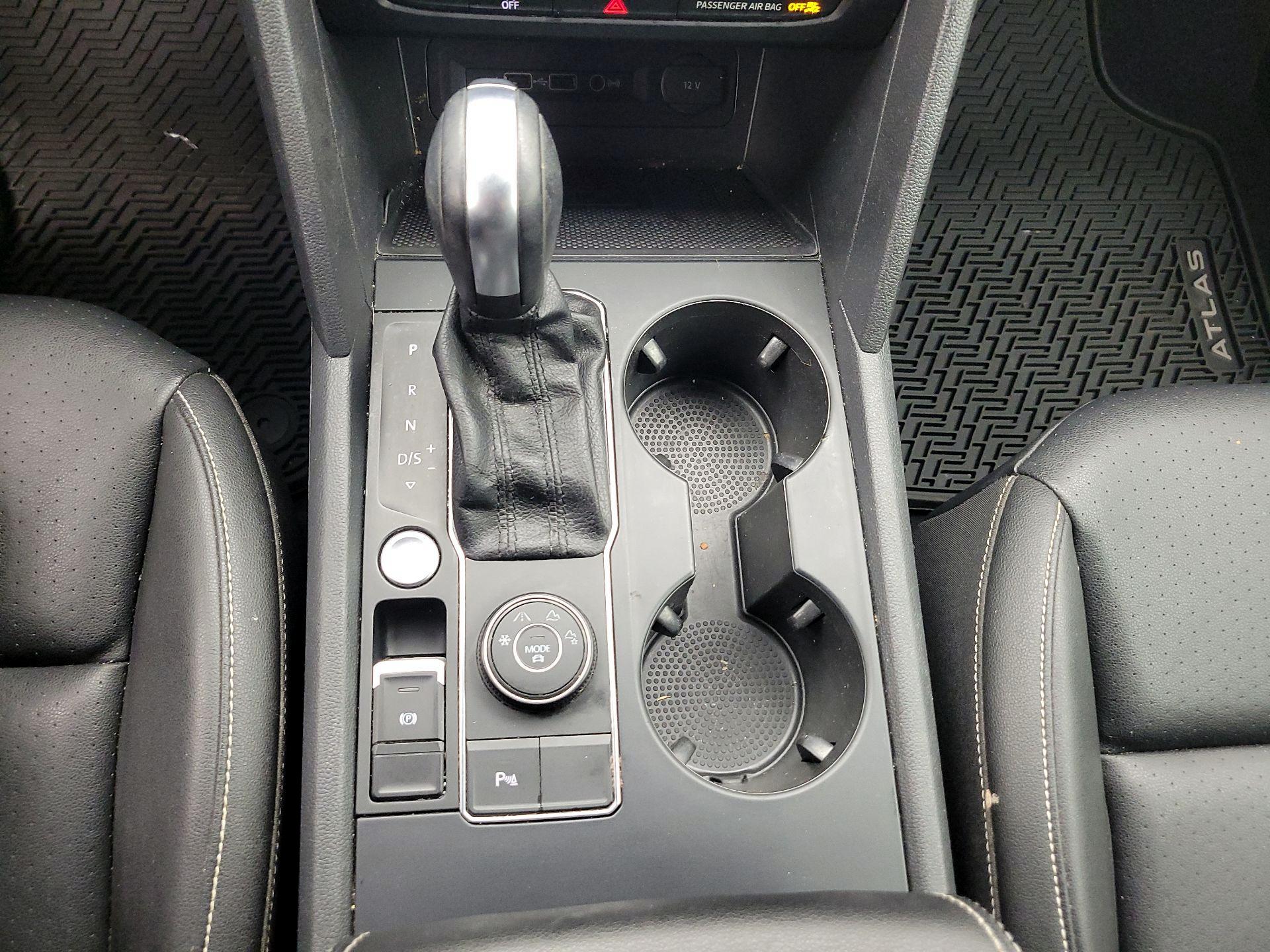 Thumbnail: 2020 Volkswagen Atlas - 17