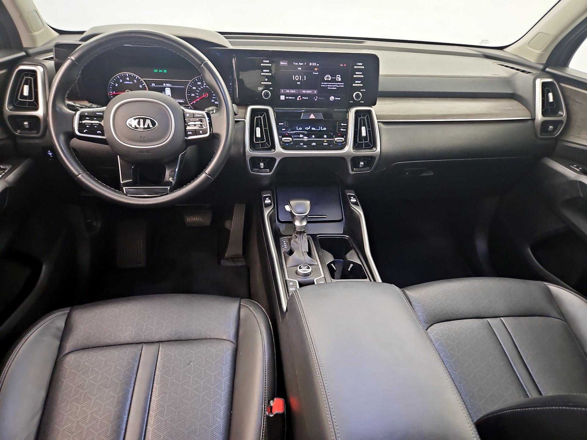 Thumbnail: 2021 Kia Sorento - 9