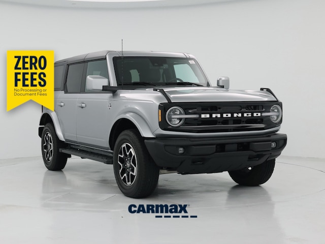 Silver 2024 Ford Bronco SUV / Crossover Four-Wheel Drive Automatic