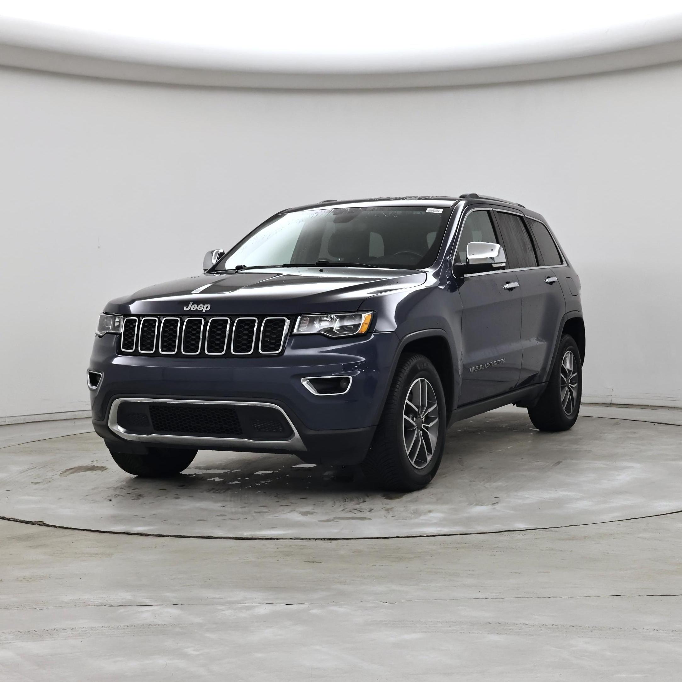 Thumbnail: 2020 Jeep Grand Cherokee - 4