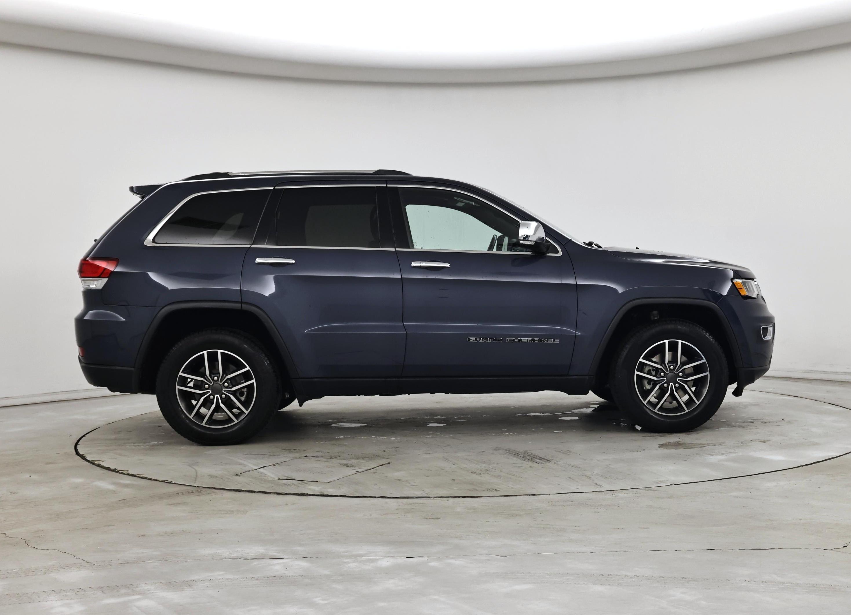 Thumbnail: 2020 Jeep Grand Cherokee - 7