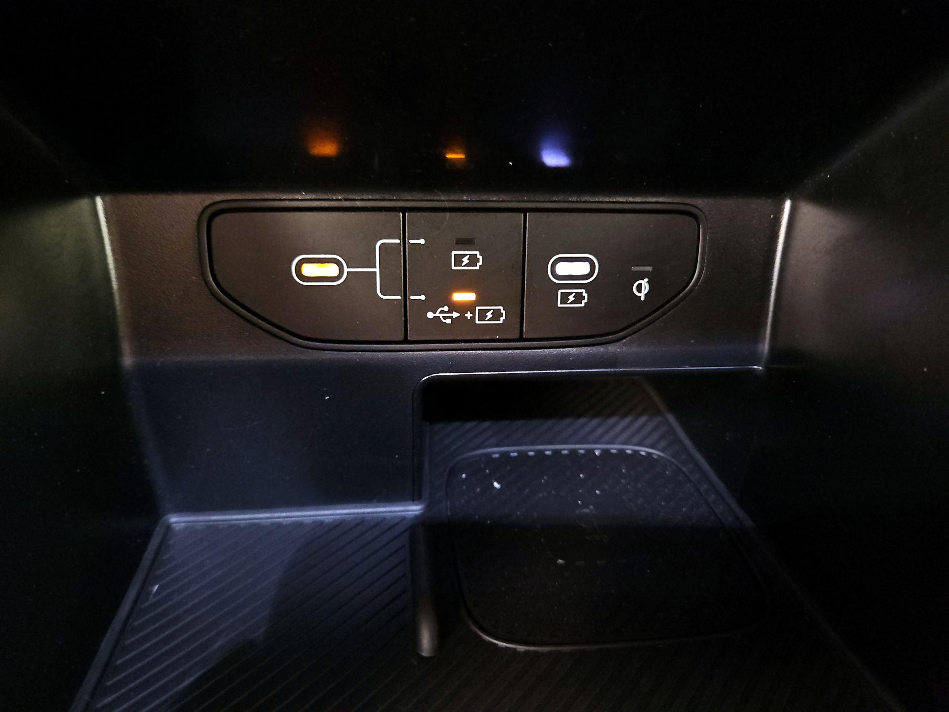 Thumbnail: 2025 Kia Sorento - 19