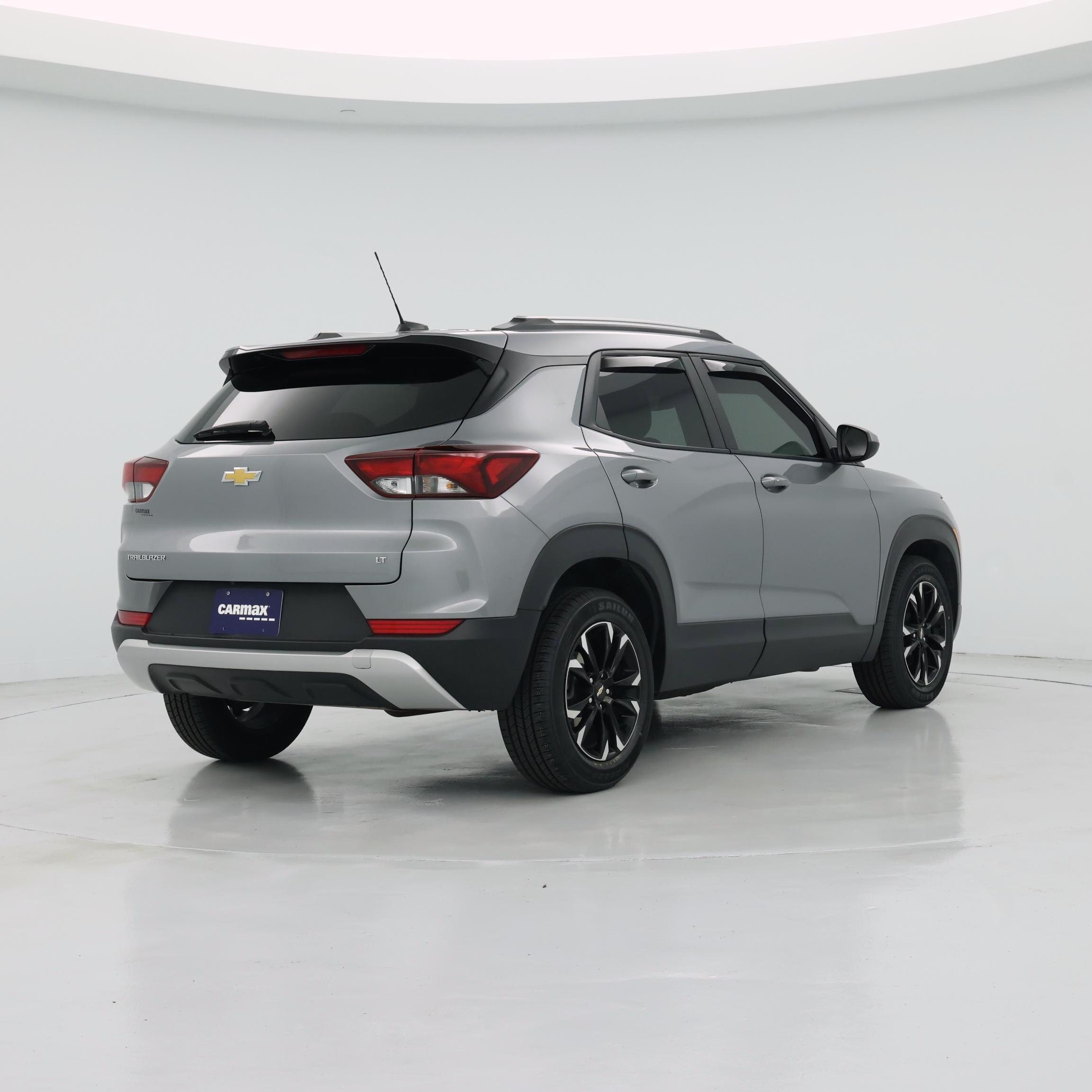 Thumbnail: 2023 Chevrolet TrailBlazer - 8