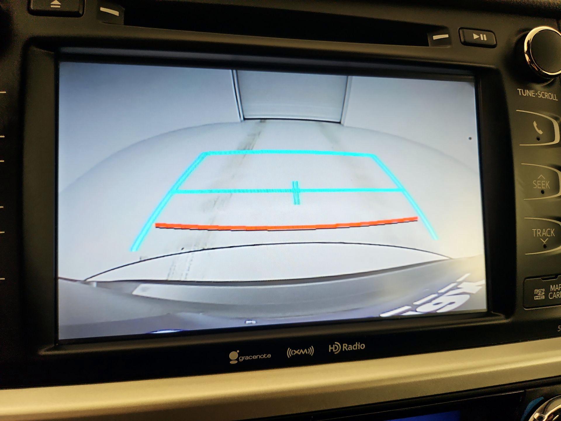 Thumbnail: 2019 Toyota Highlander - 15