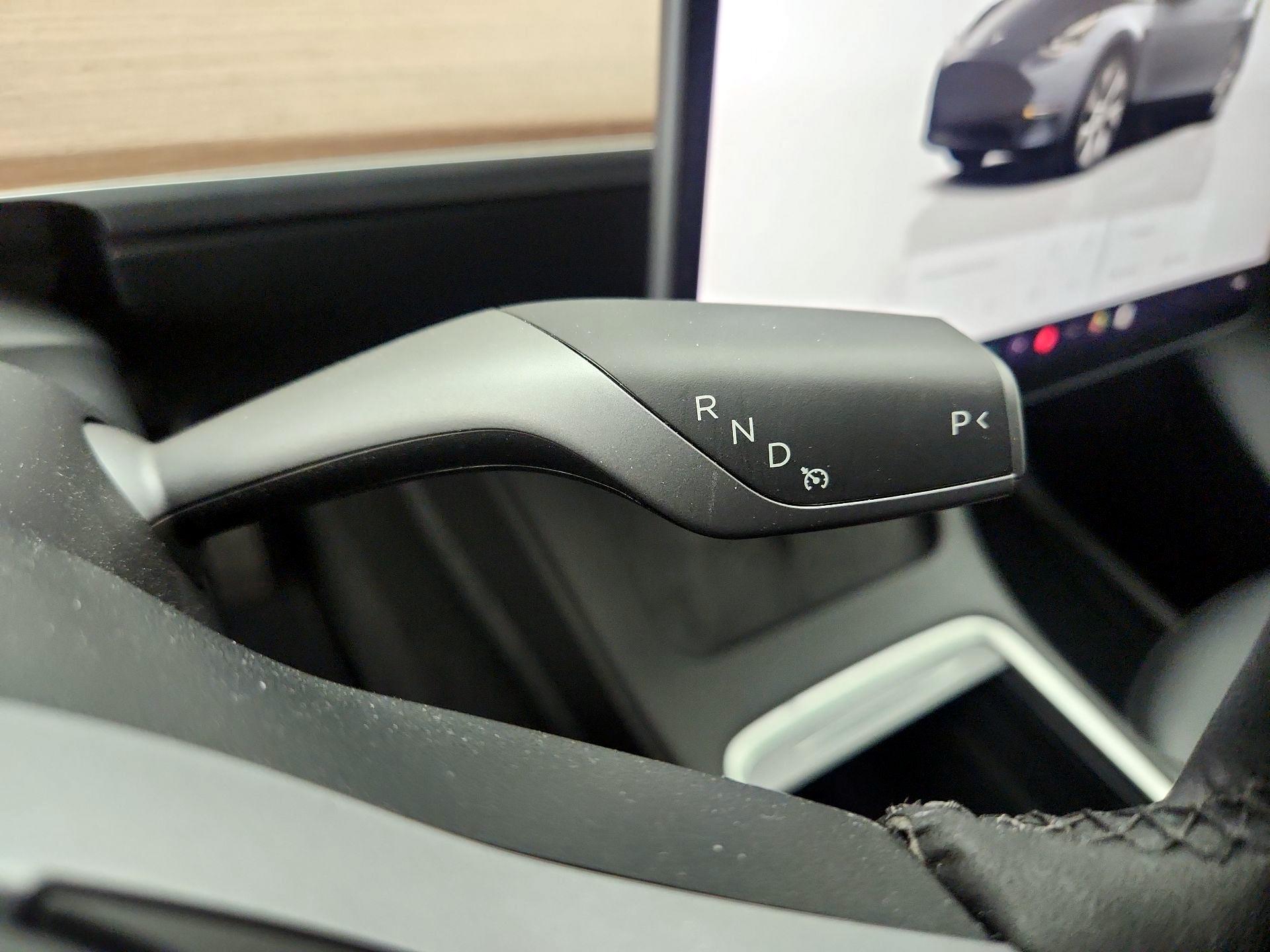 Thumbnail: 2023 Tesla Model Y - 17