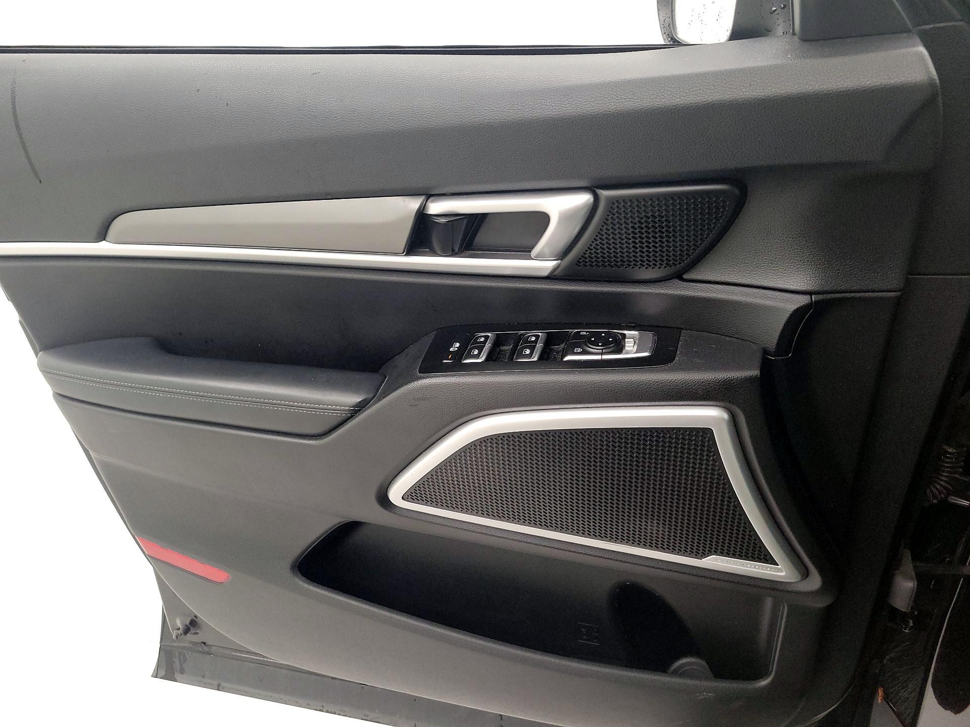 Thumbnail: 2021 Kia Telluride - 12