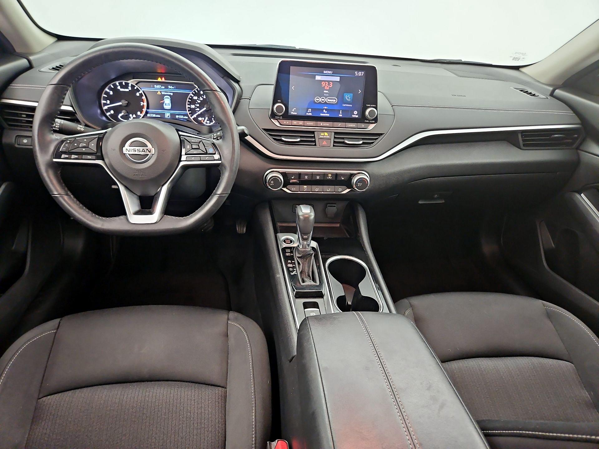 Thumbnail: 2021 Nissan Altima - 9