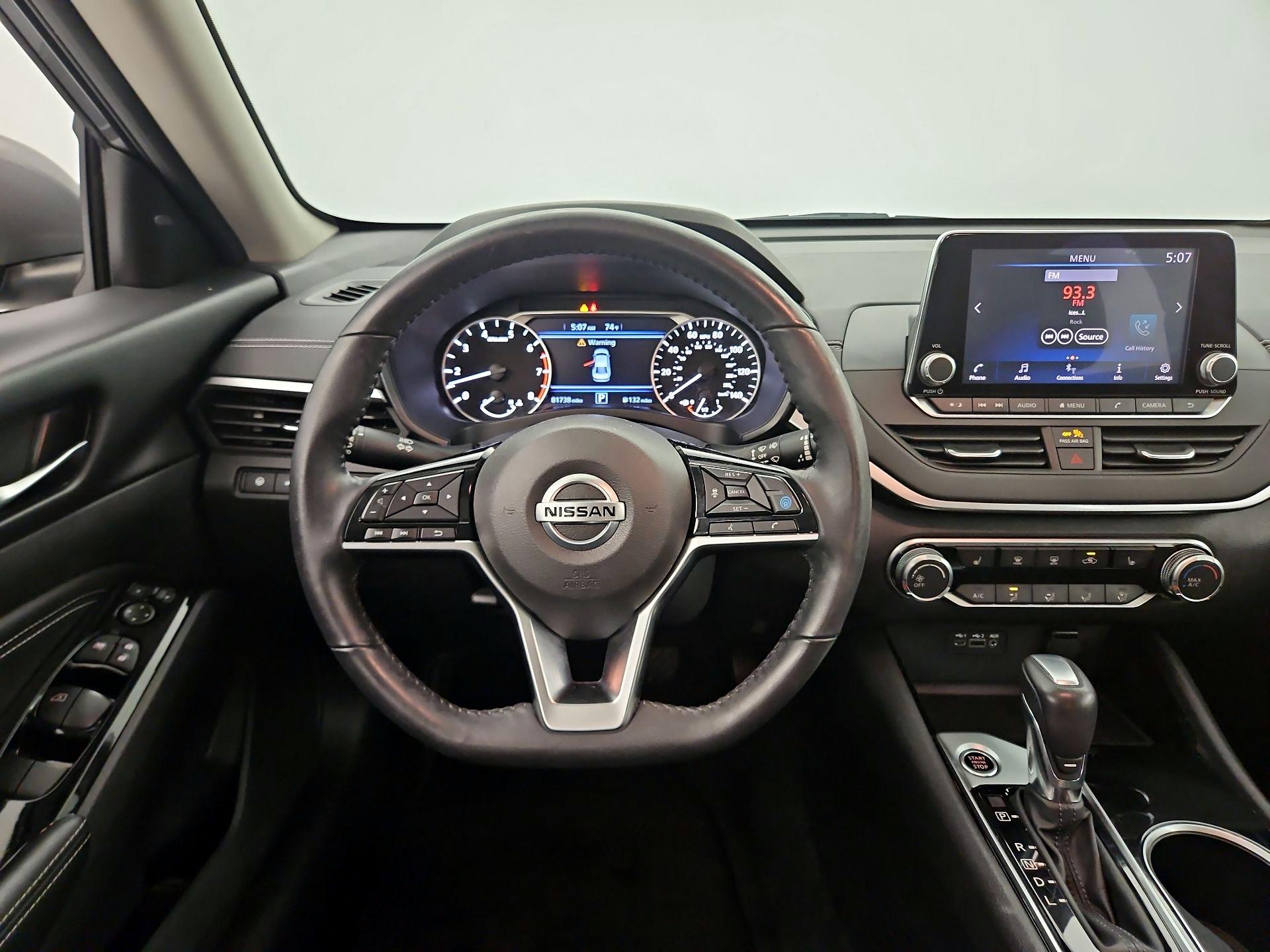 Thumbnail: 2021 Nissan Altima - 10