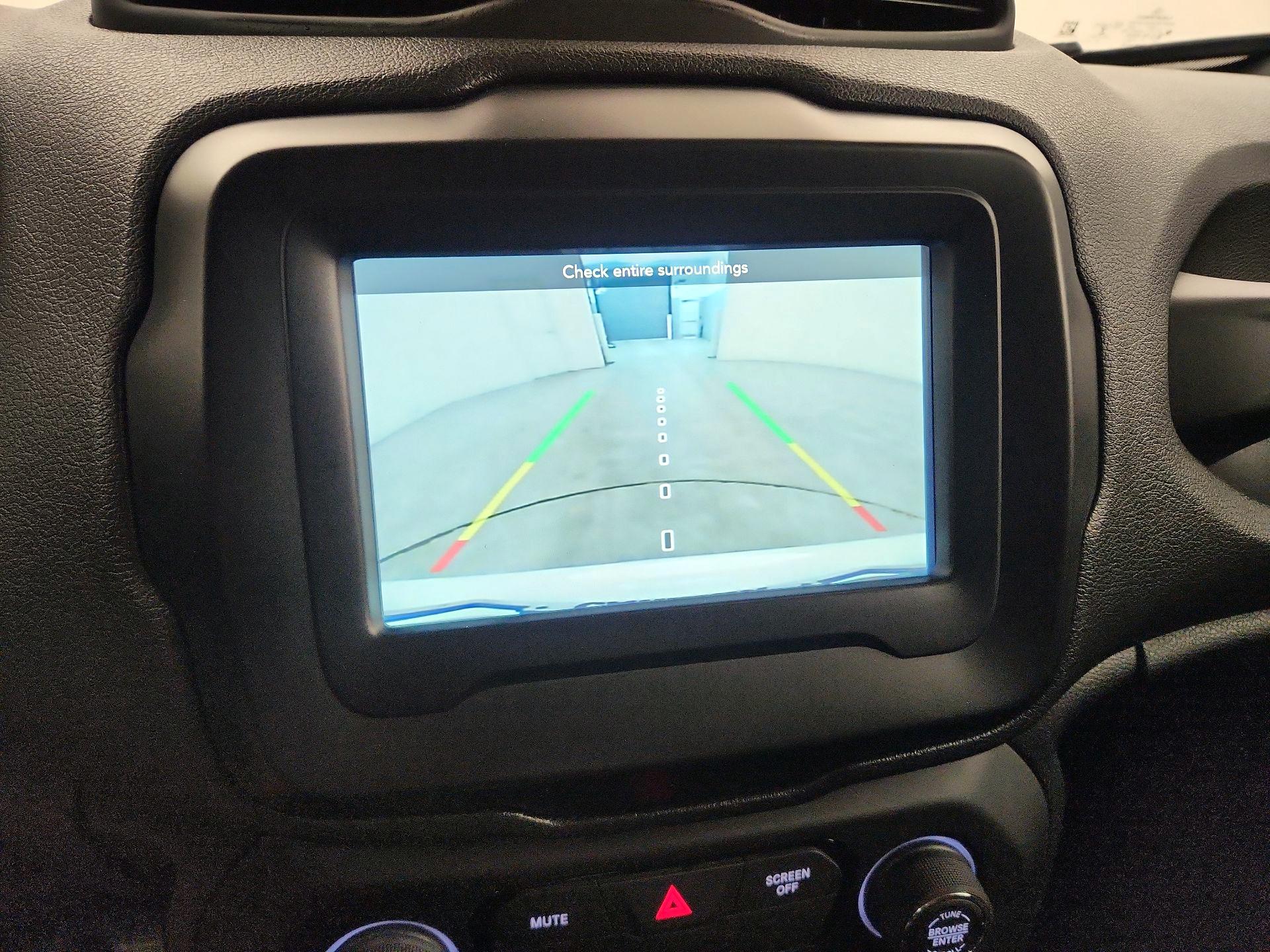 Thumbnail: 2020 Jeep Renegade - 14