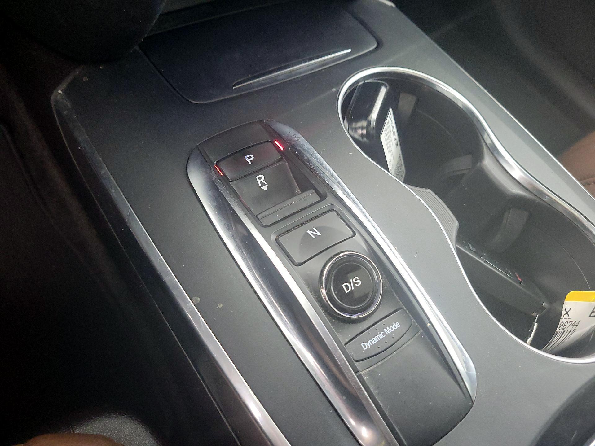 Thumbnail: 2017 Acura MDX - 17