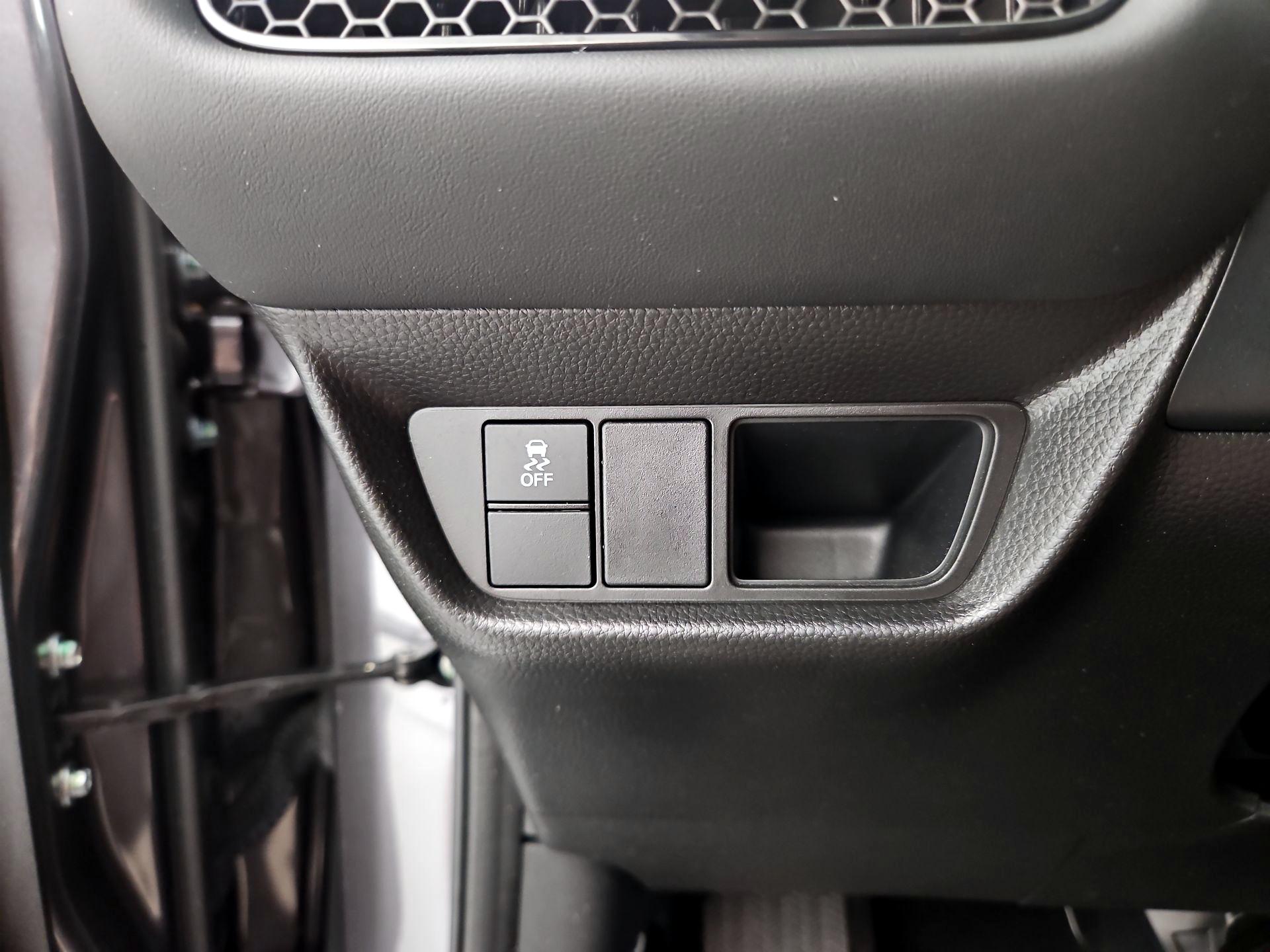 Thumbnail: 2025 Honda HR-V - 13