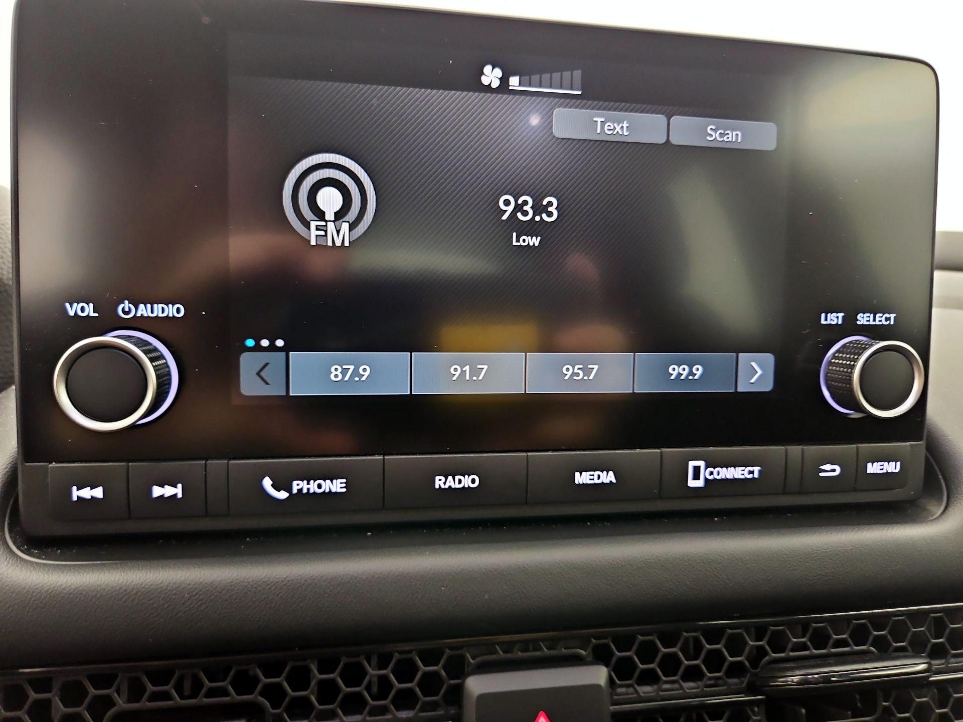 Thumbnail: 2025 Honda HR-V - 15