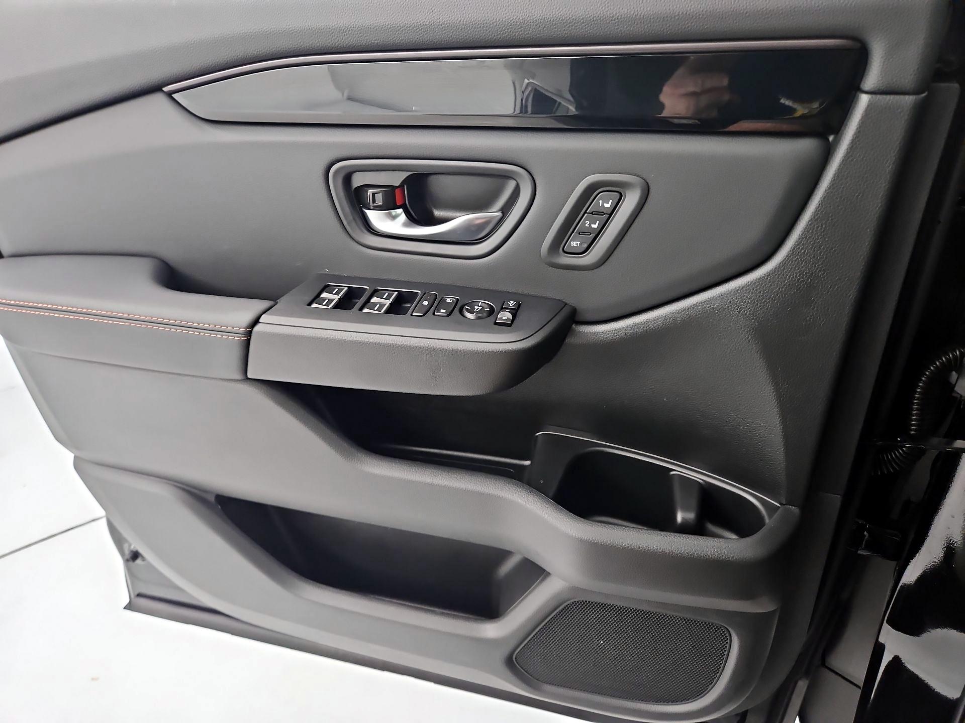 Thumbnail: 2025 Honda Pilot - 12