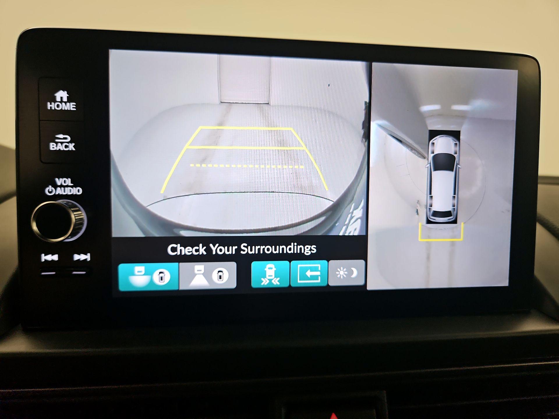 Thumbnail: 2025 Honda Pilot - 14