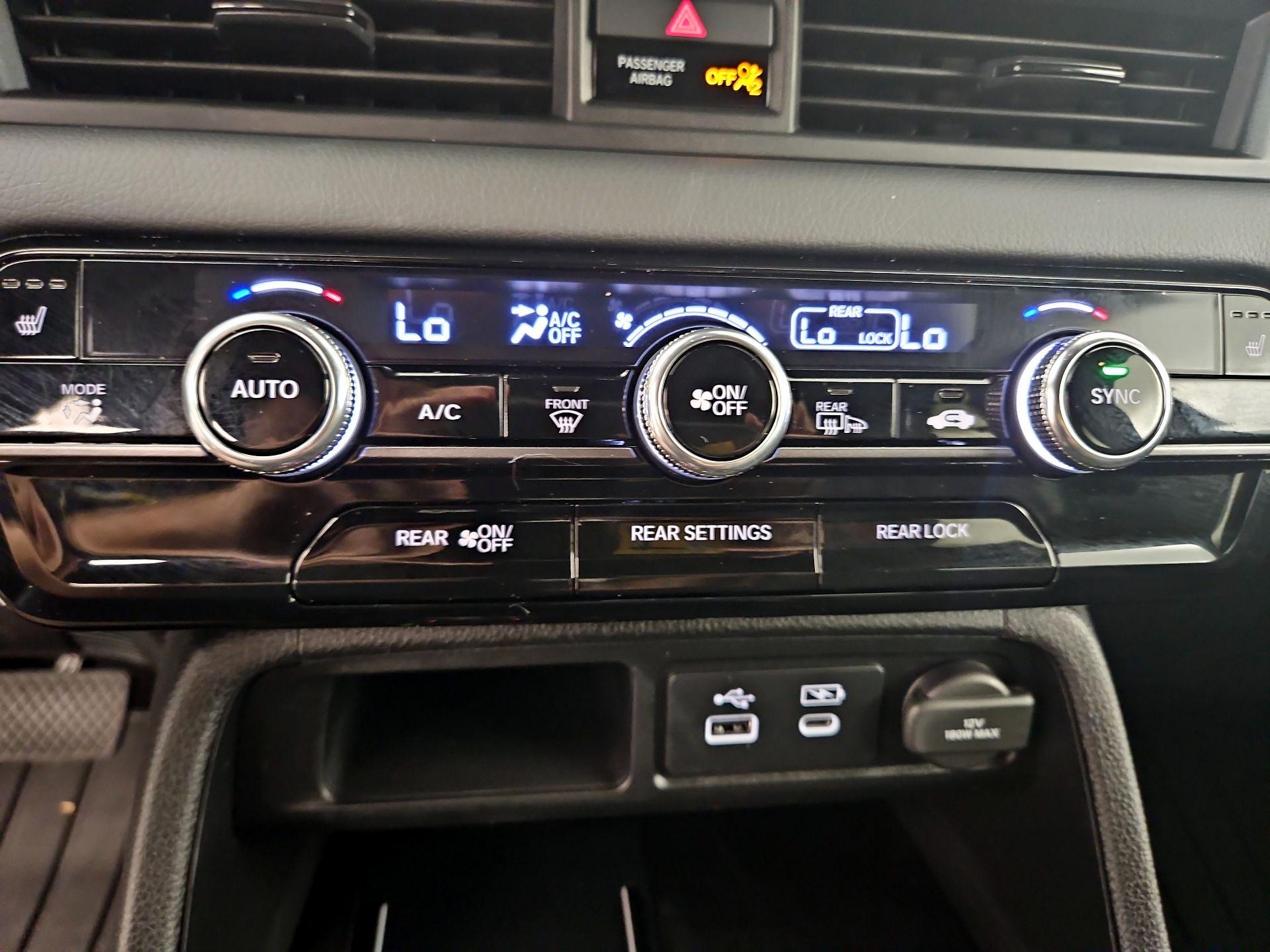 Thumbnail: 2025 Honda Pilot - 16