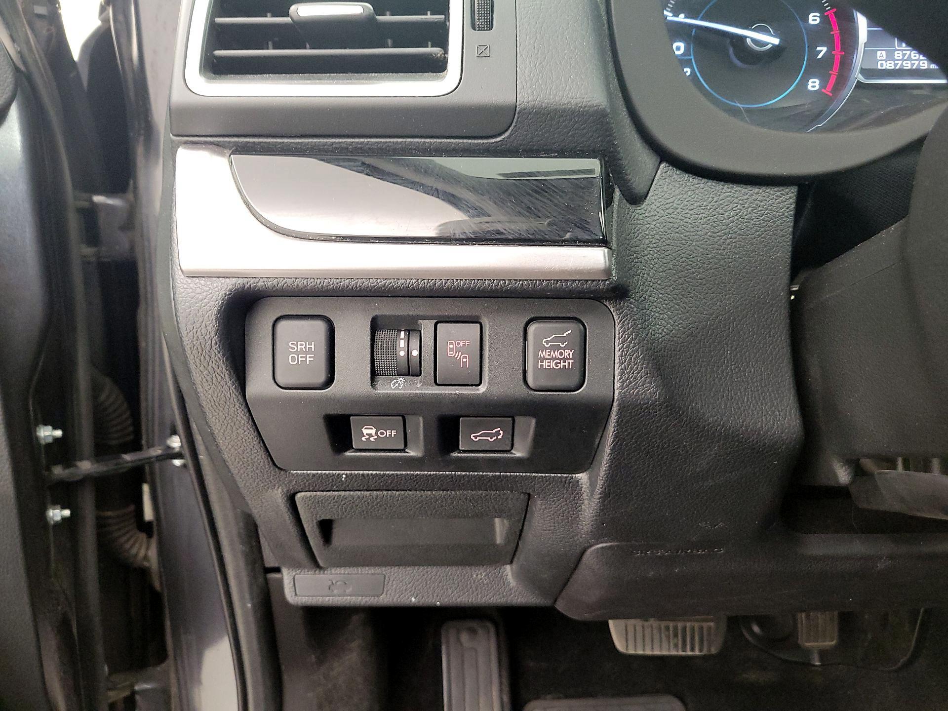 Thumbnail: 2017 Subaru Forester - 13