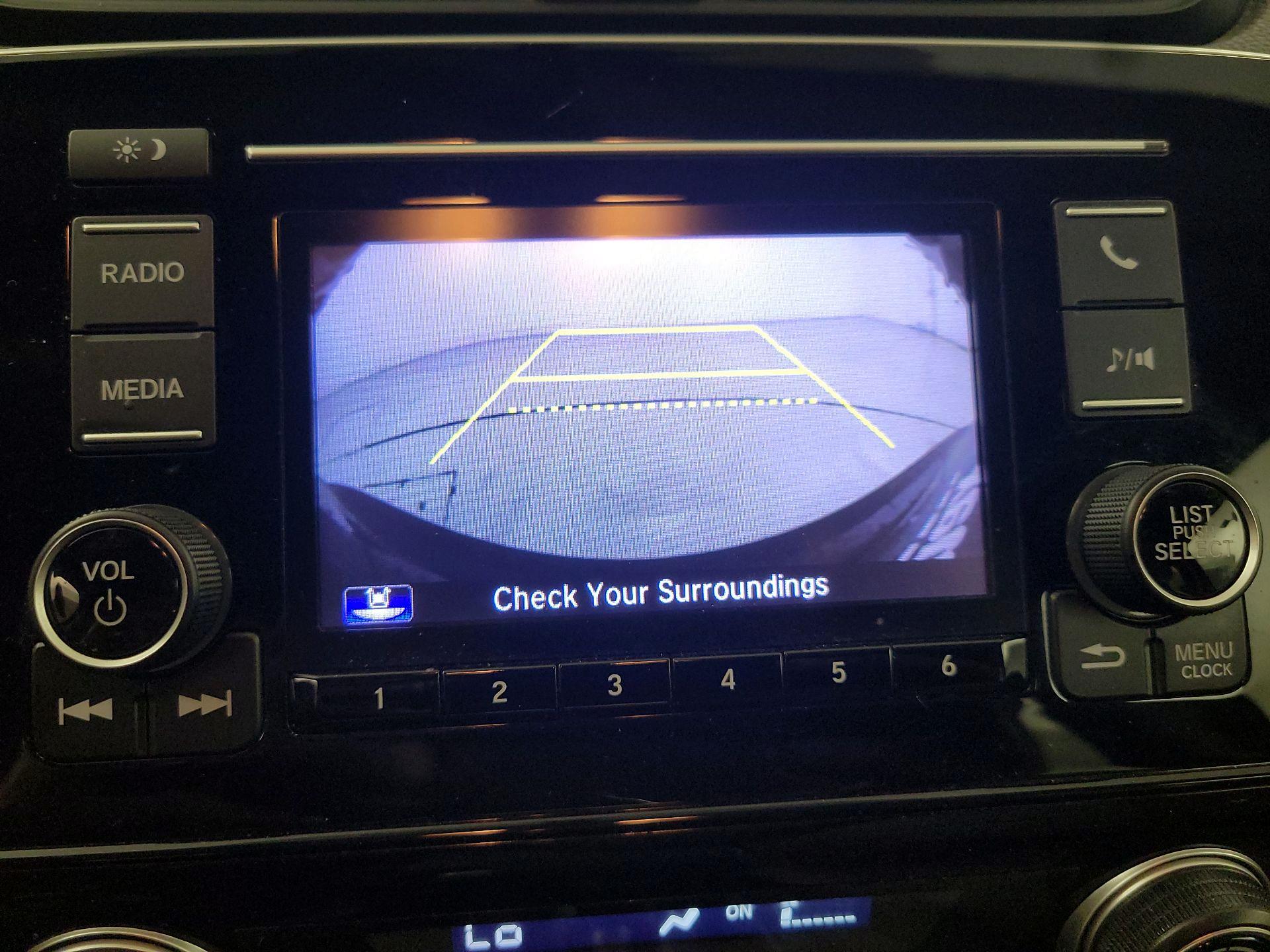 Thumbnail: 2018 Honda CR-V - 14