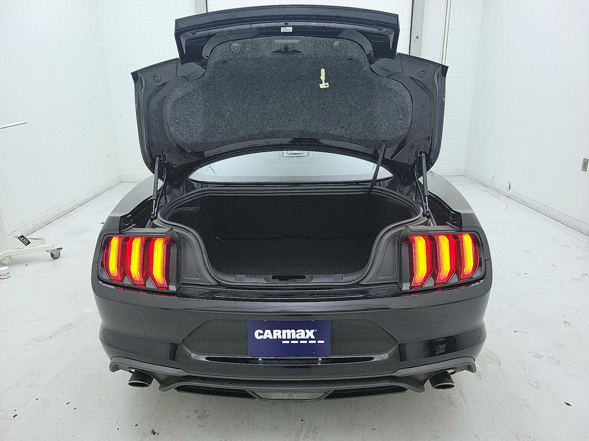 Thumbnail: 2020 Ford Mustang - 20