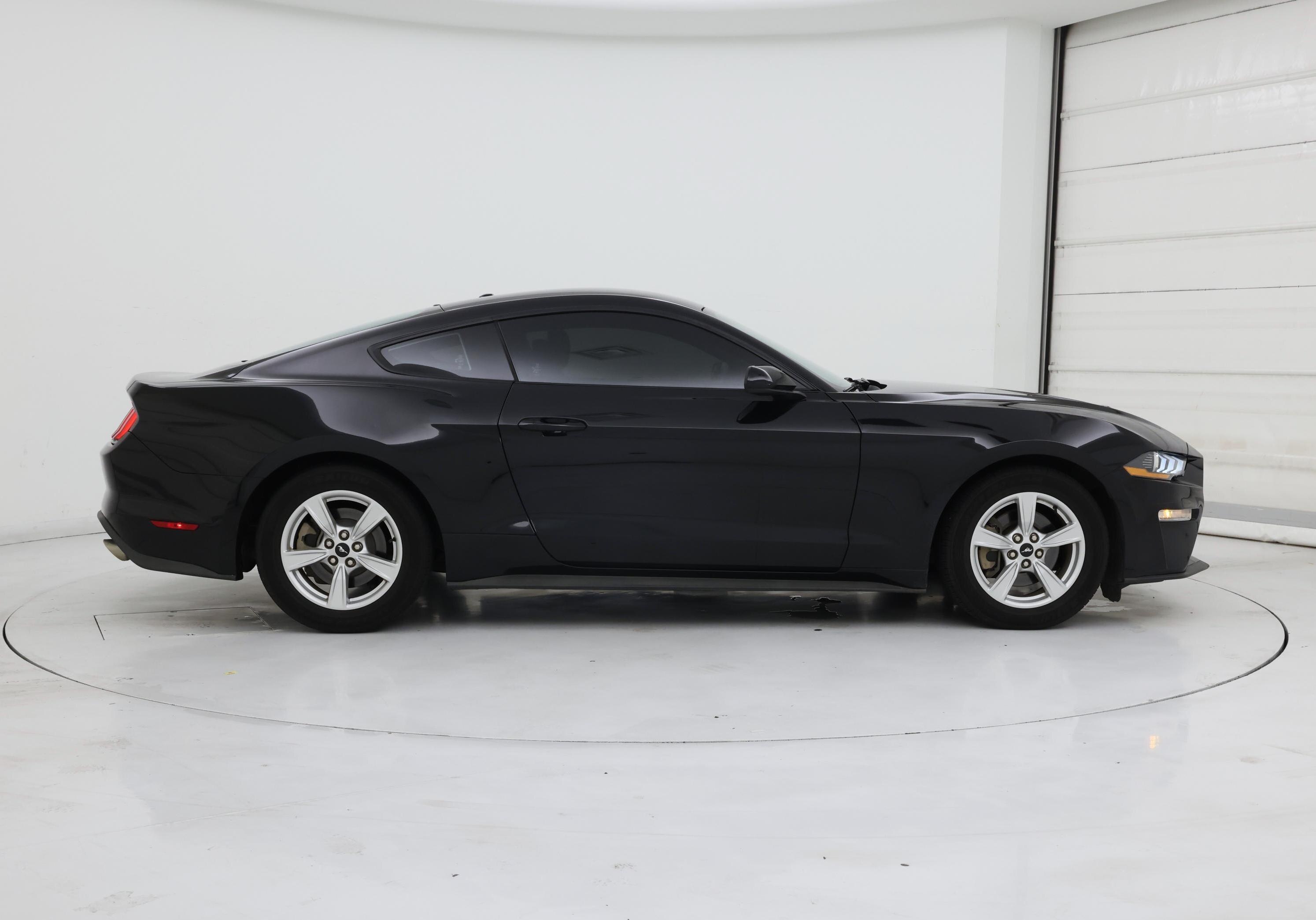 Thumbnail: 2020 Ford Mustang - 7