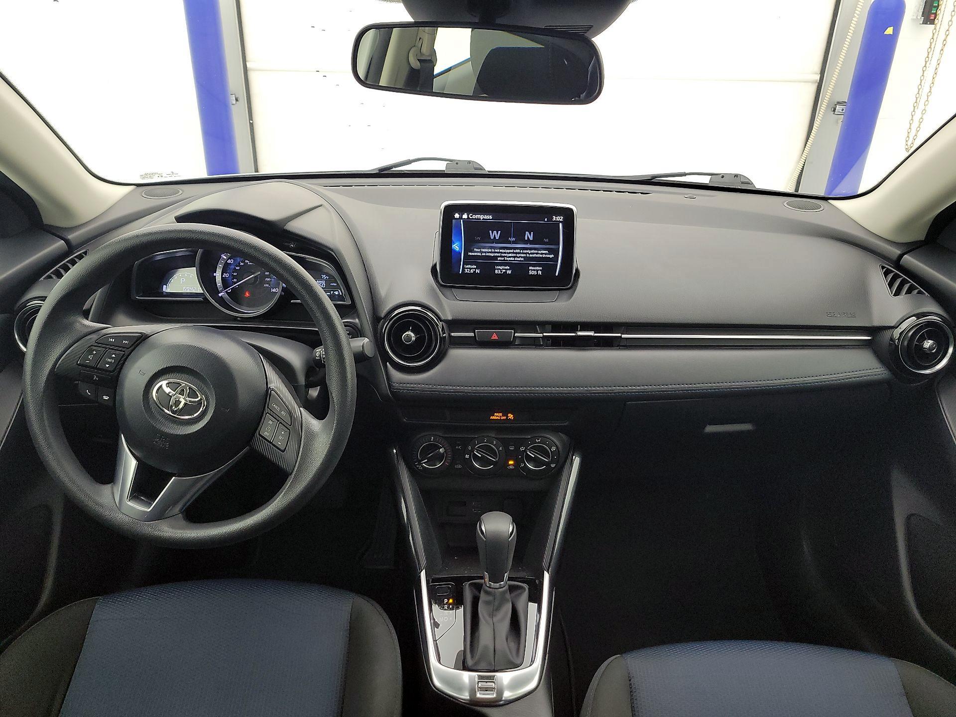 Thumbnail: 2018 Toyota Yaris iA - 9