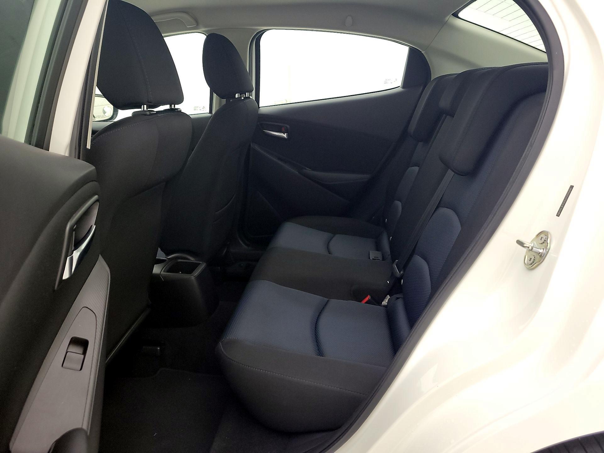 Thumbnail: 2018 Toyota Yaris iA - 19