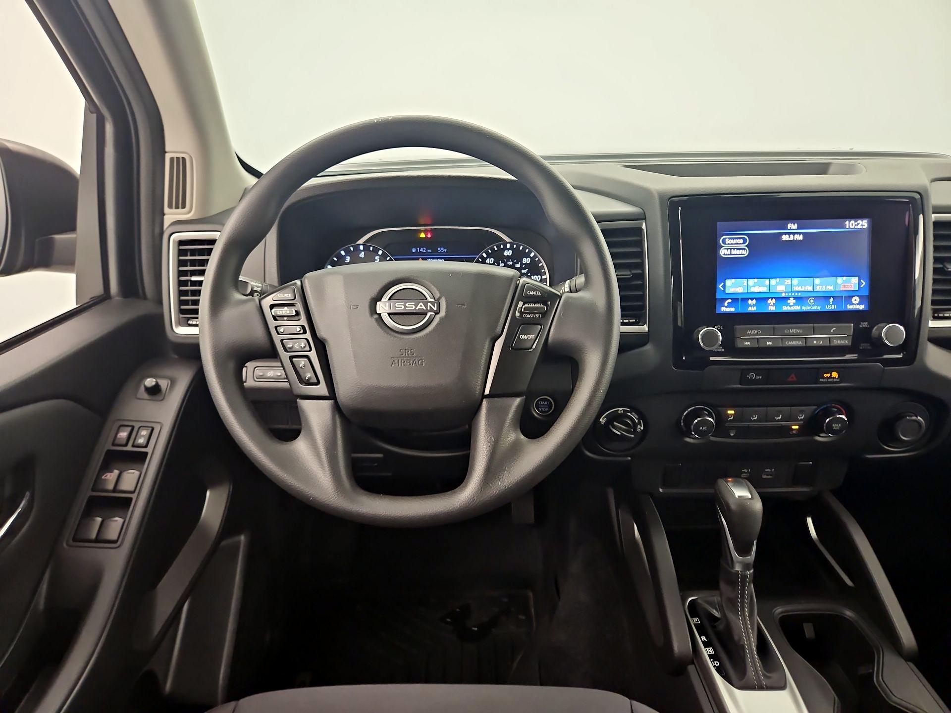 Thumbnail: 2023 Nissan Frontier - 10