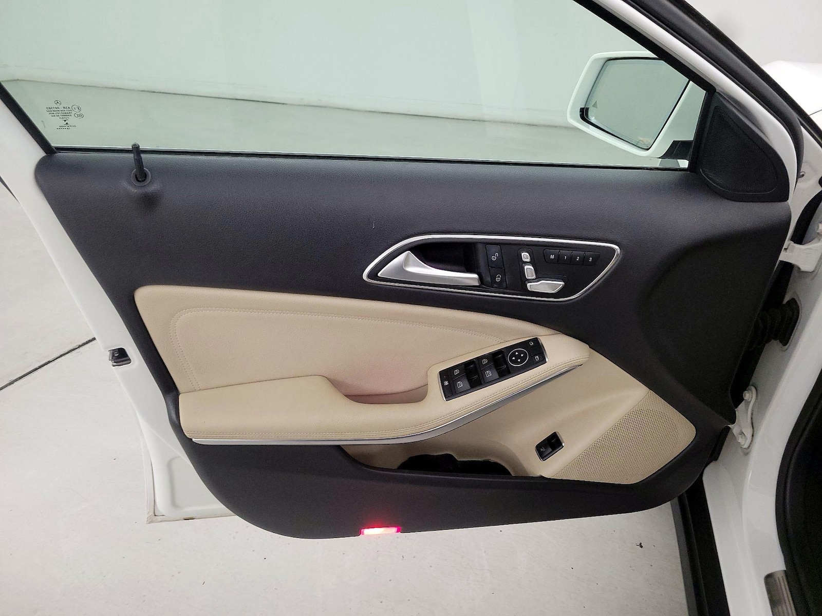2019 Mercedes-Benz GLA-Class GLA250 - Photo 13