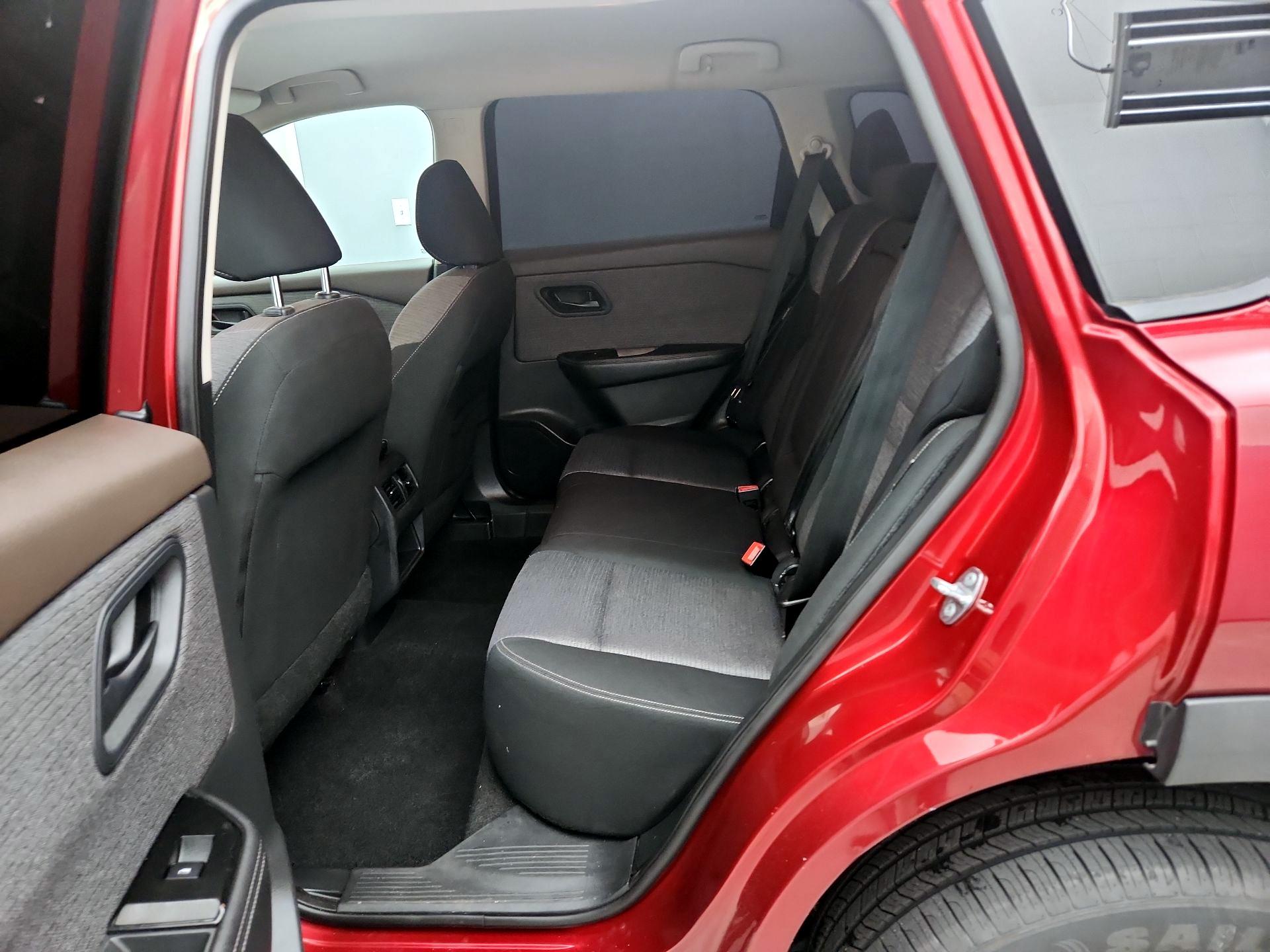 Thumbnail: 2021 Nissan Rogue - 19