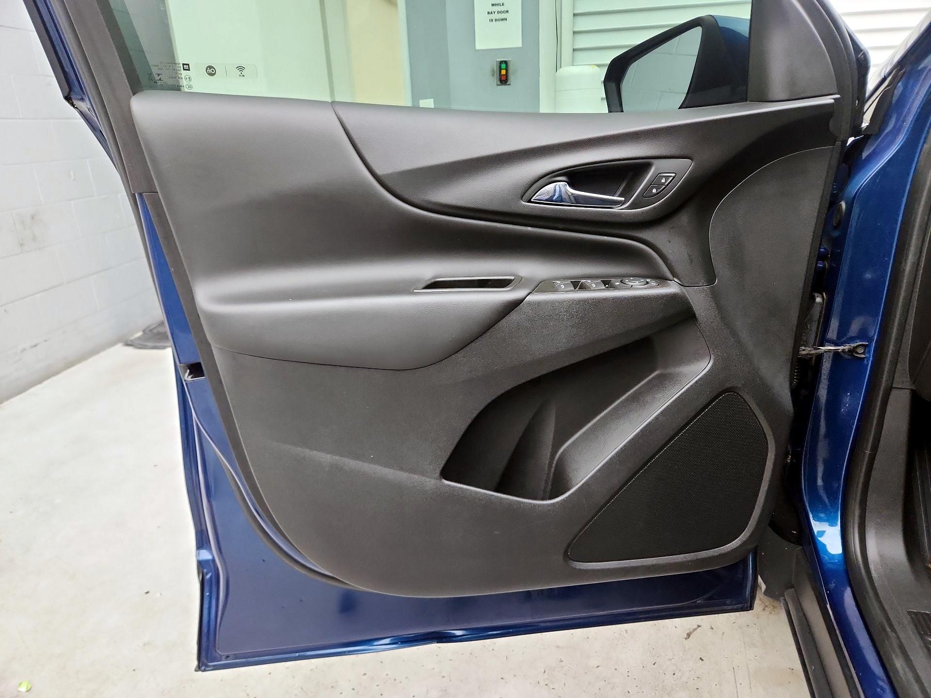 Thumbnail: 2021 Chevrolet Equinox - 12