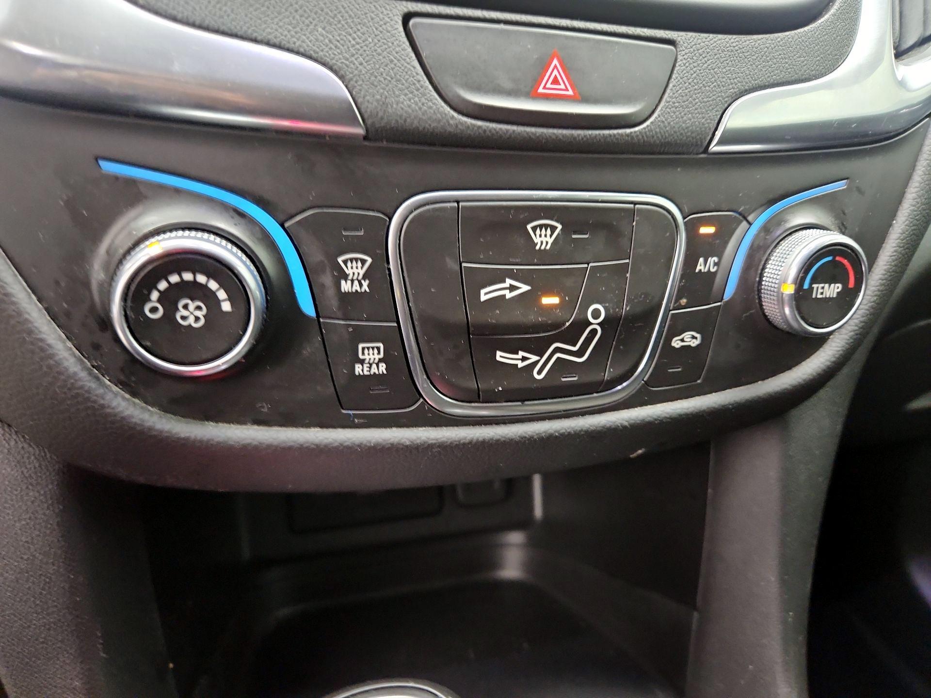 Thumbnail: 2021 Chevrolet Equinox - 16