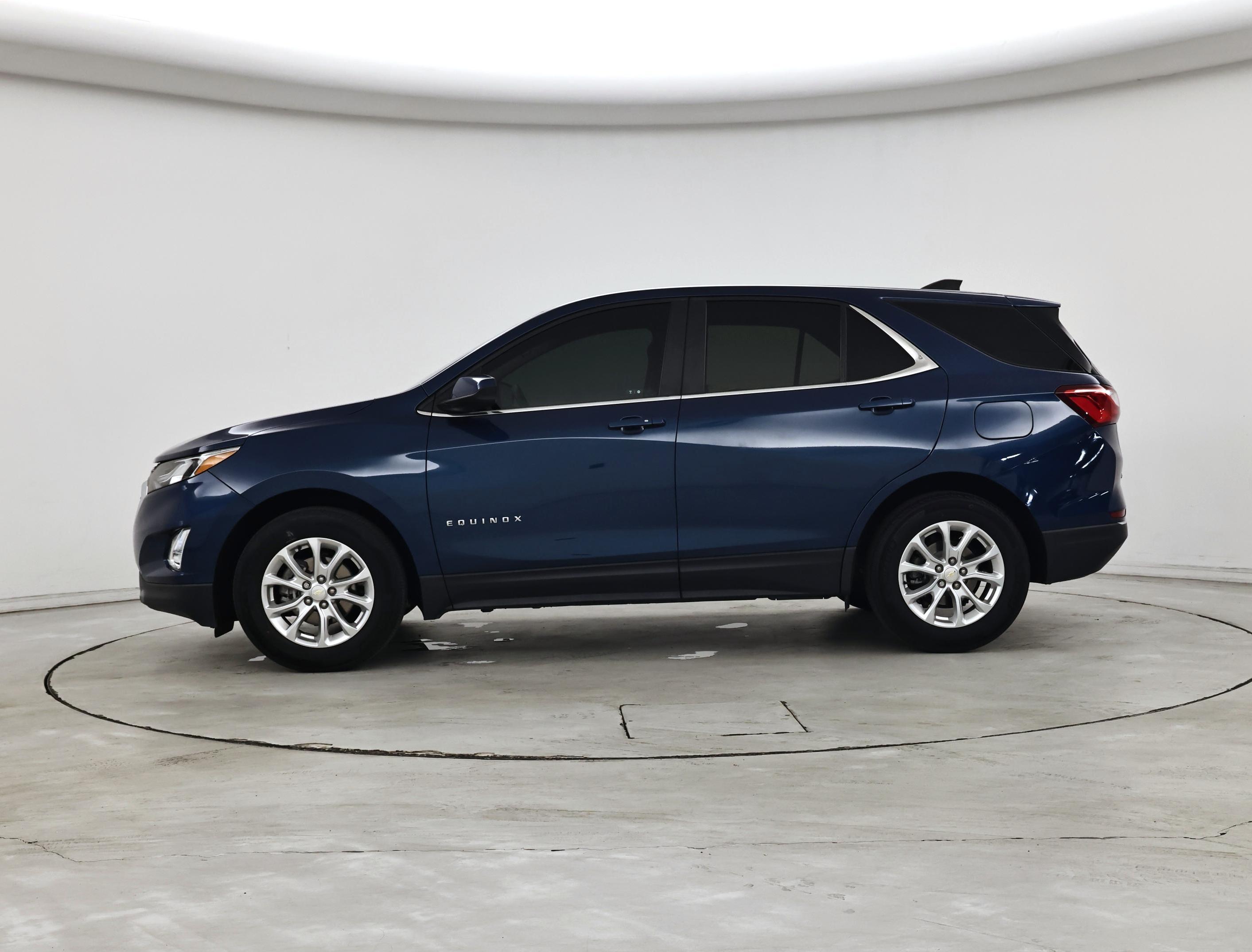 Thumbnail: 2021 Chevrolet Equinox - 3
