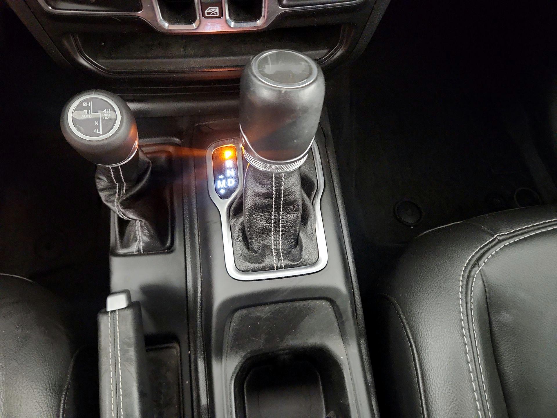 Thumbnail: 2023 Jeep Wrangler - 18