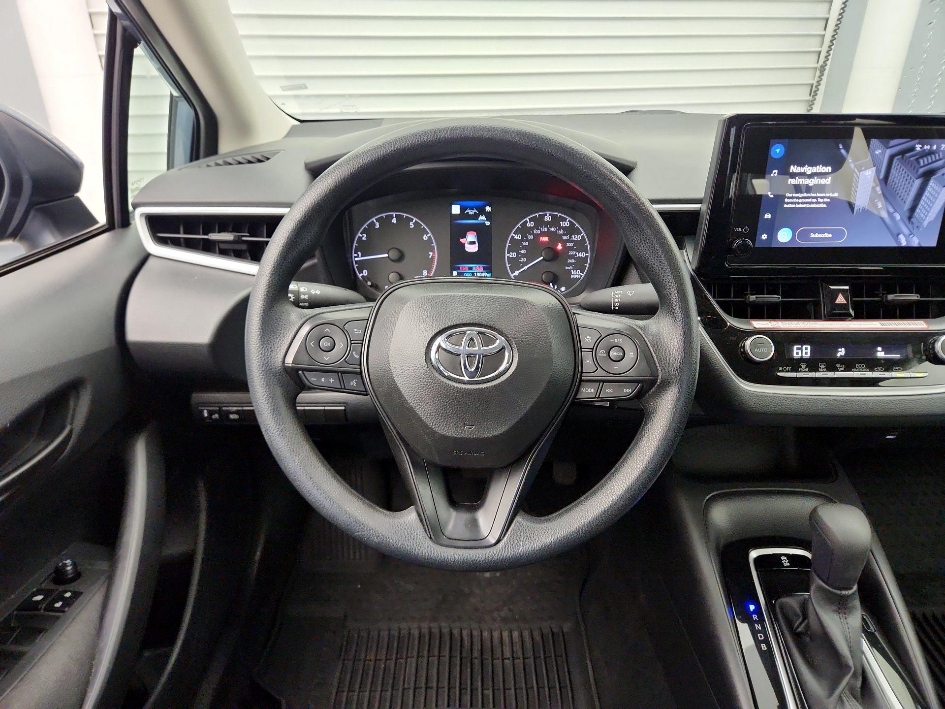 Thumbnail: 2025 Toyota Corolla - 10