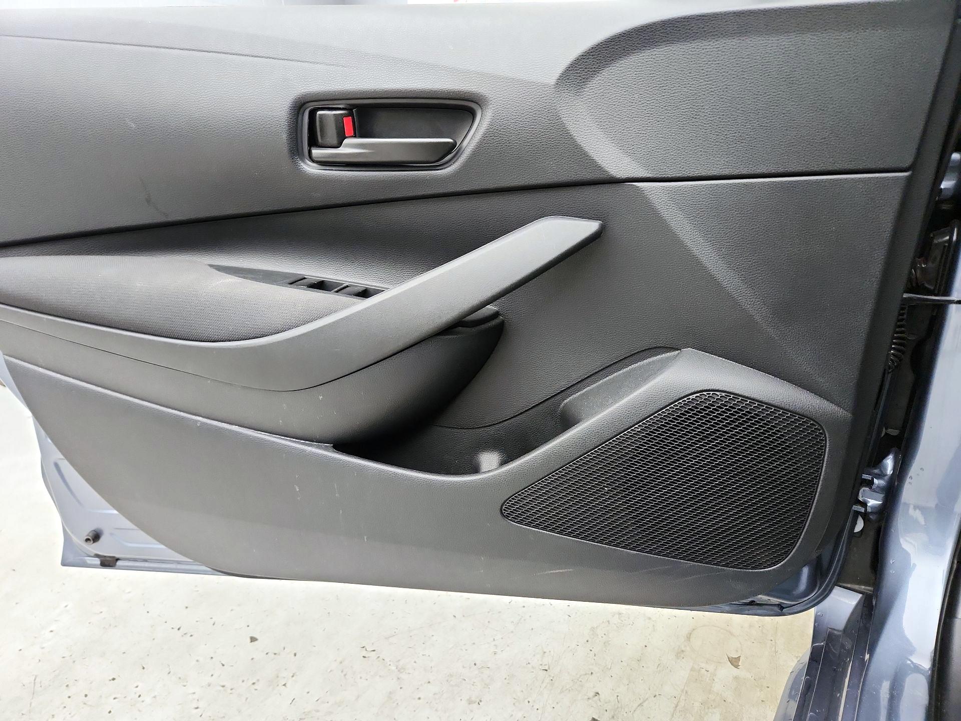 Thumbnail: 2025 Toyota Corolla - 12