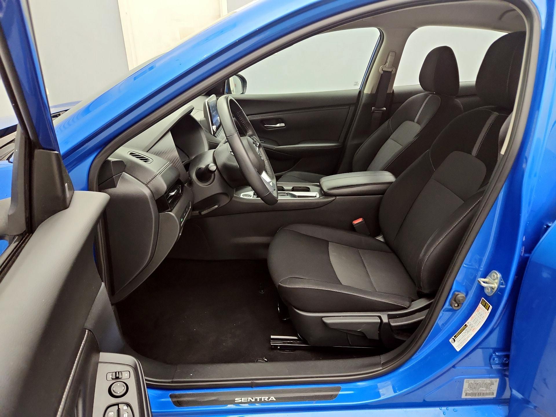 Thumbnail: 2021 Nissan Sentra - 11