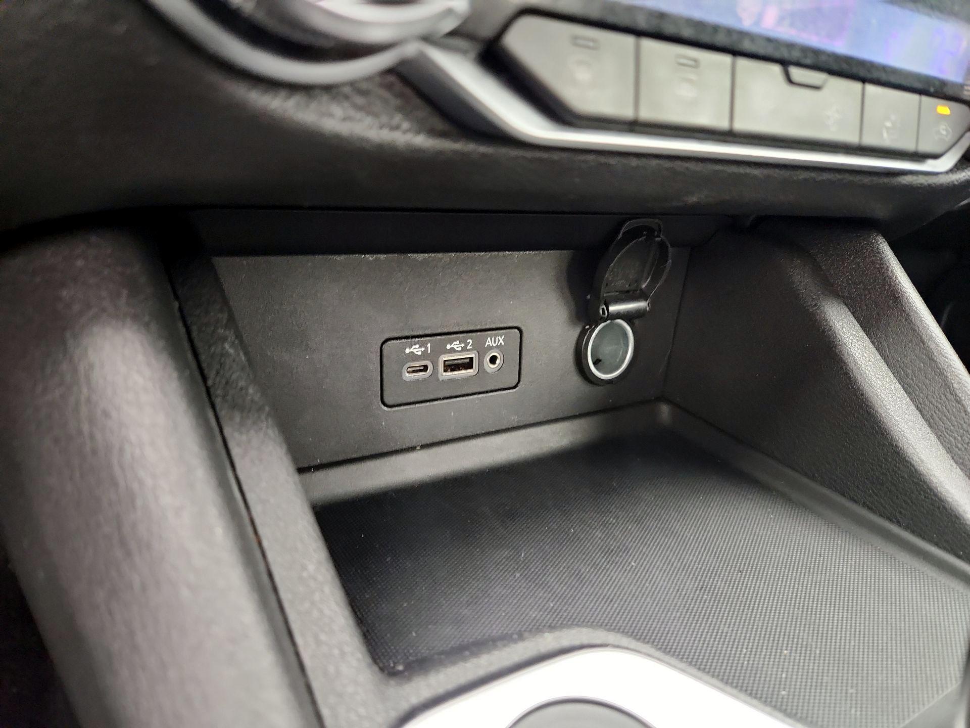 Thumbnail: 2021 Nissan Sentra - 18