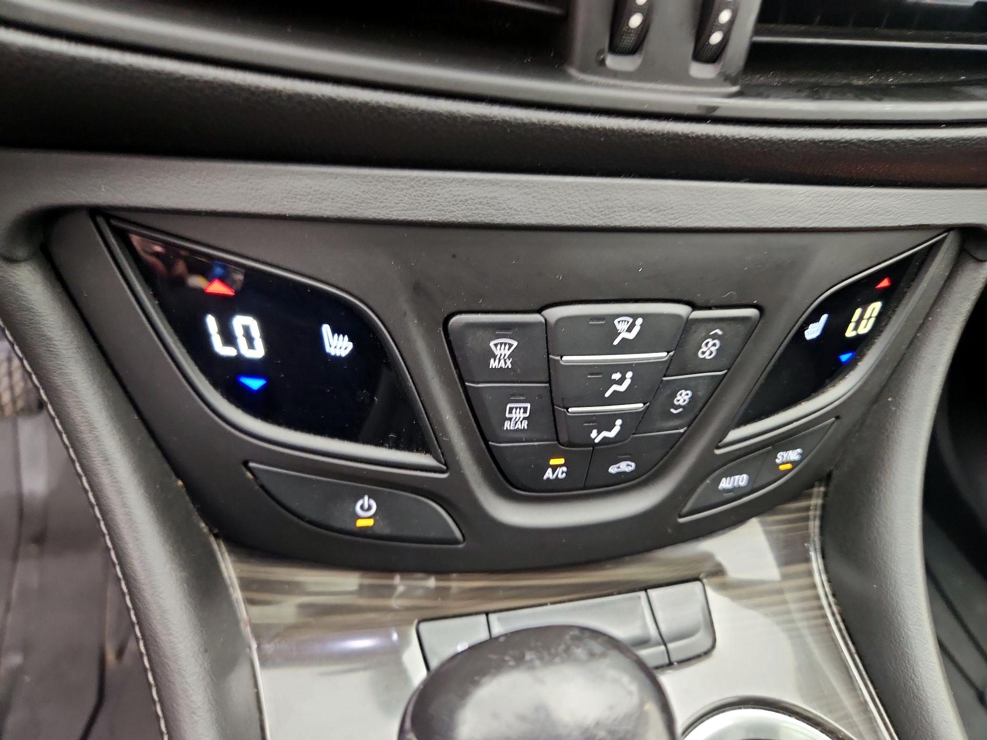Thumbnail: 2020 Buick Envision - 17