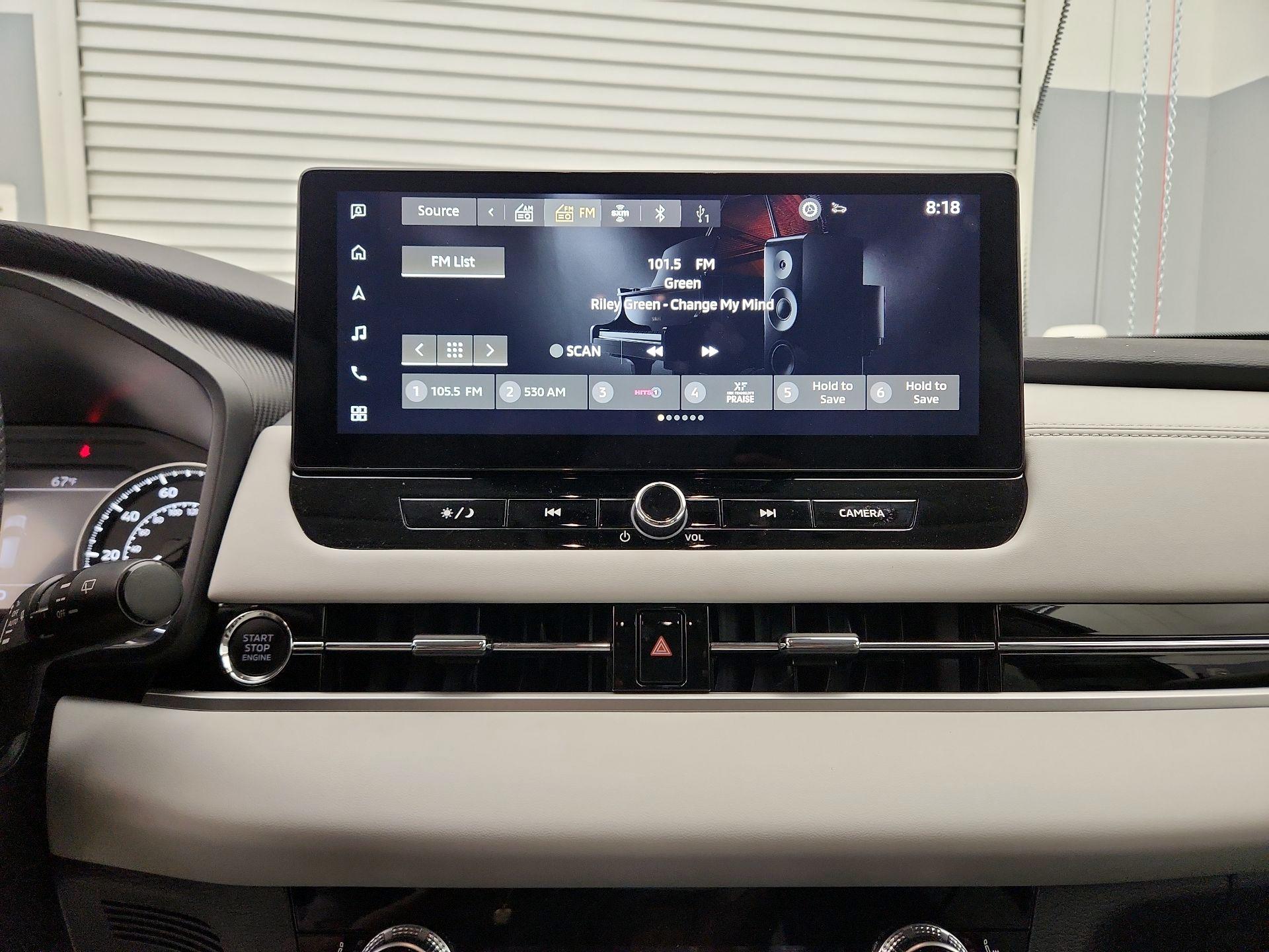 Thumbnail: 2025 Mitsubishi Outlander - 16