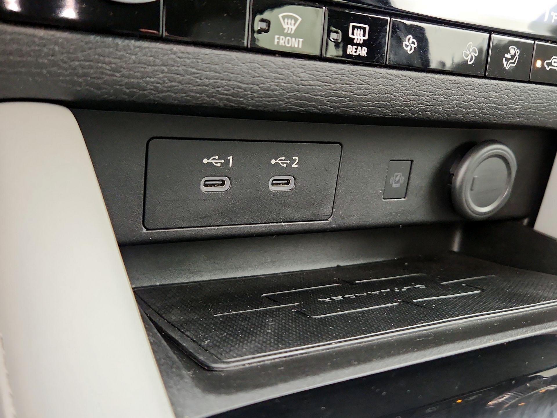 Thumbnail: 2025 Mitsubishi Outlander - 19