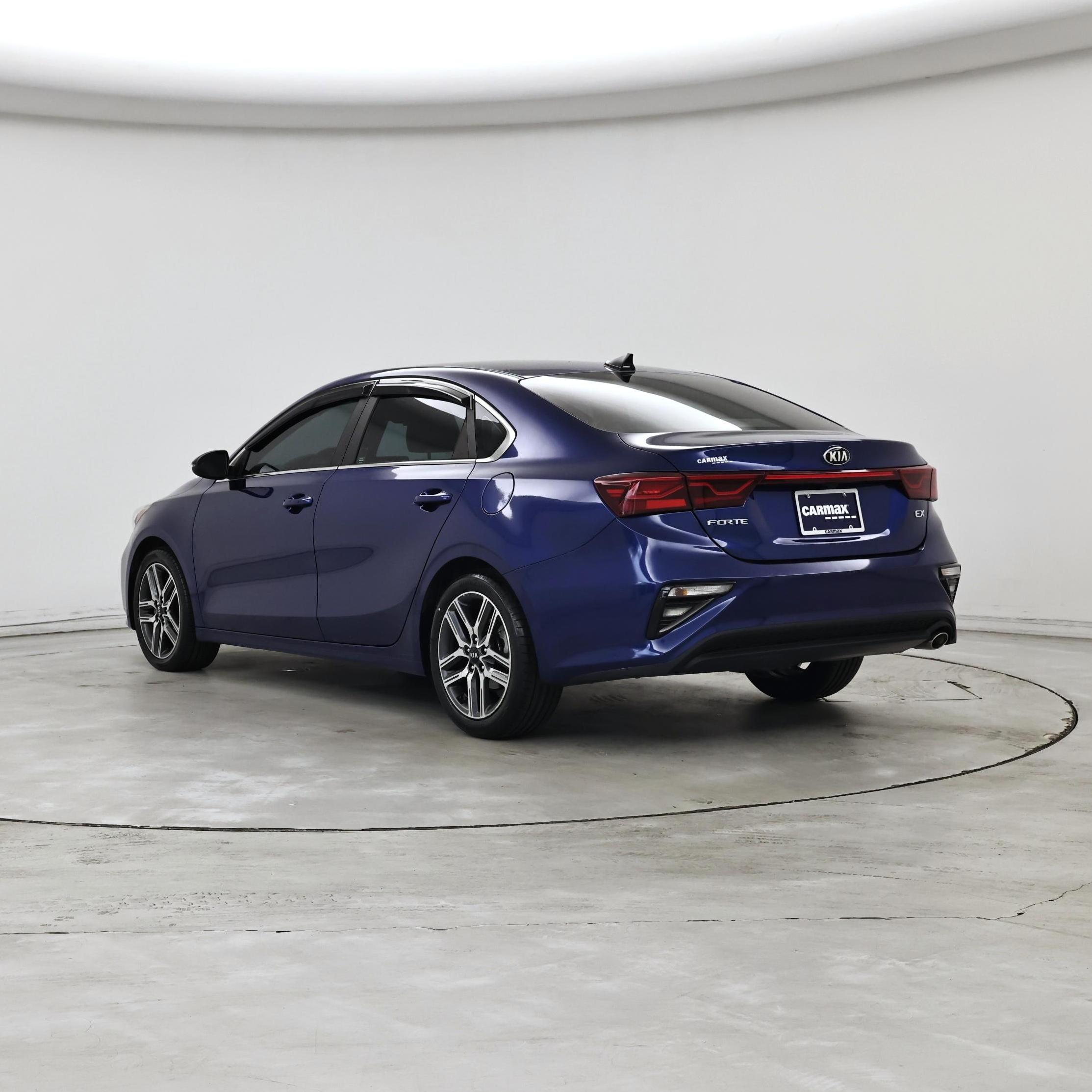 Thumbnail: 2021 Kia Forte - 2