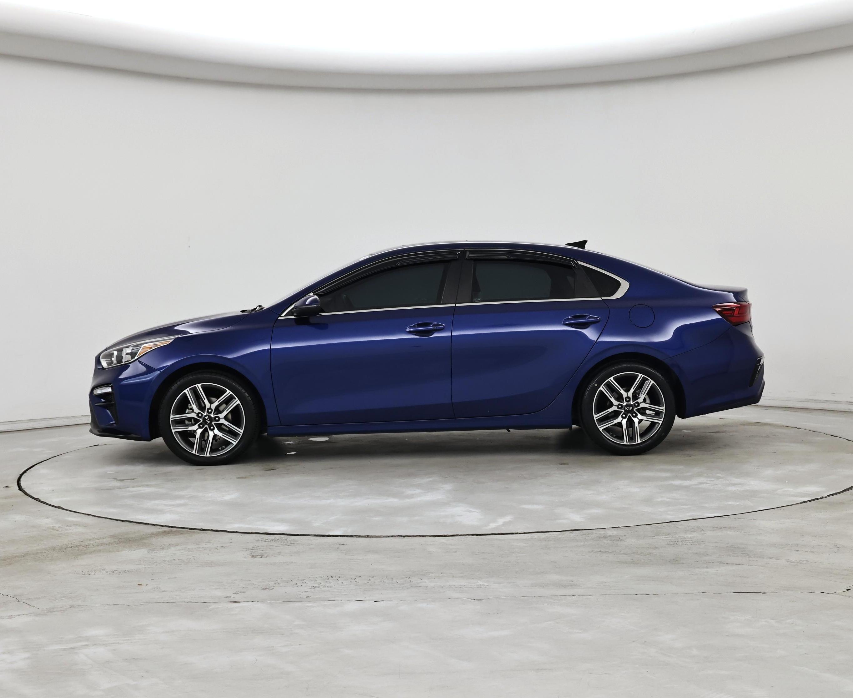 Thumbnail: 2021 Kia Forte - 3